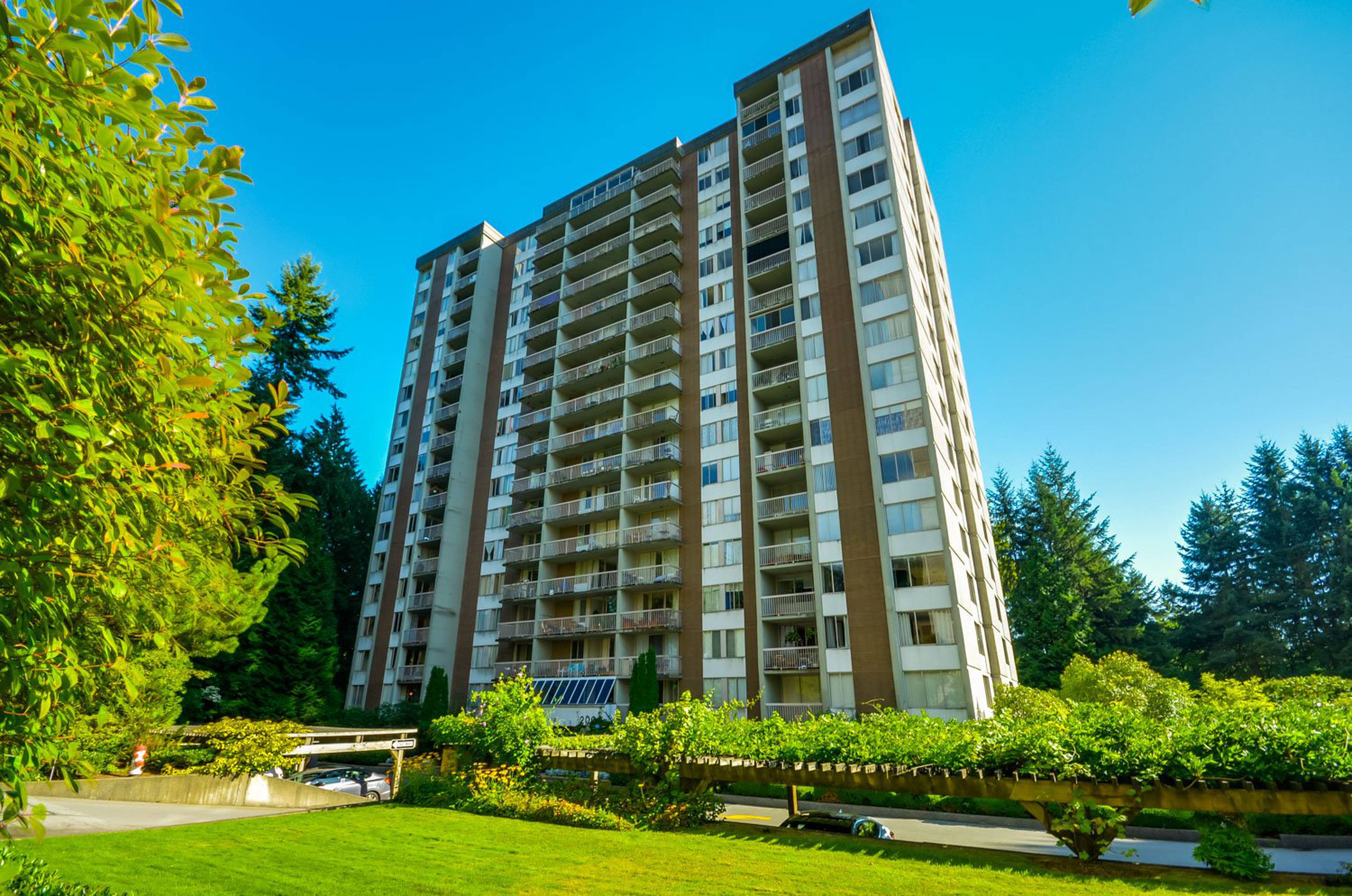 Pemberton Apartment Building