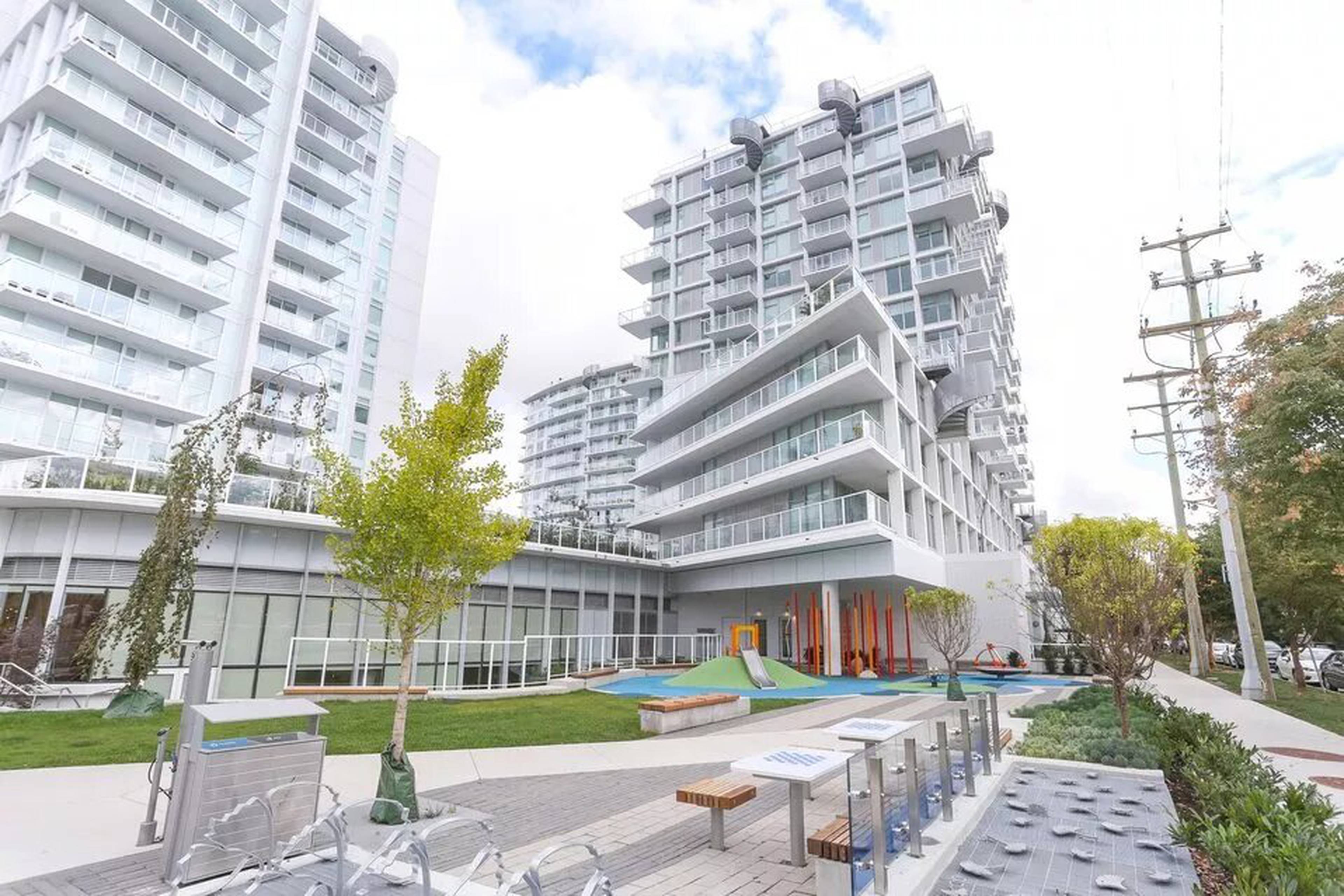 Kensington Garden Apartment Building