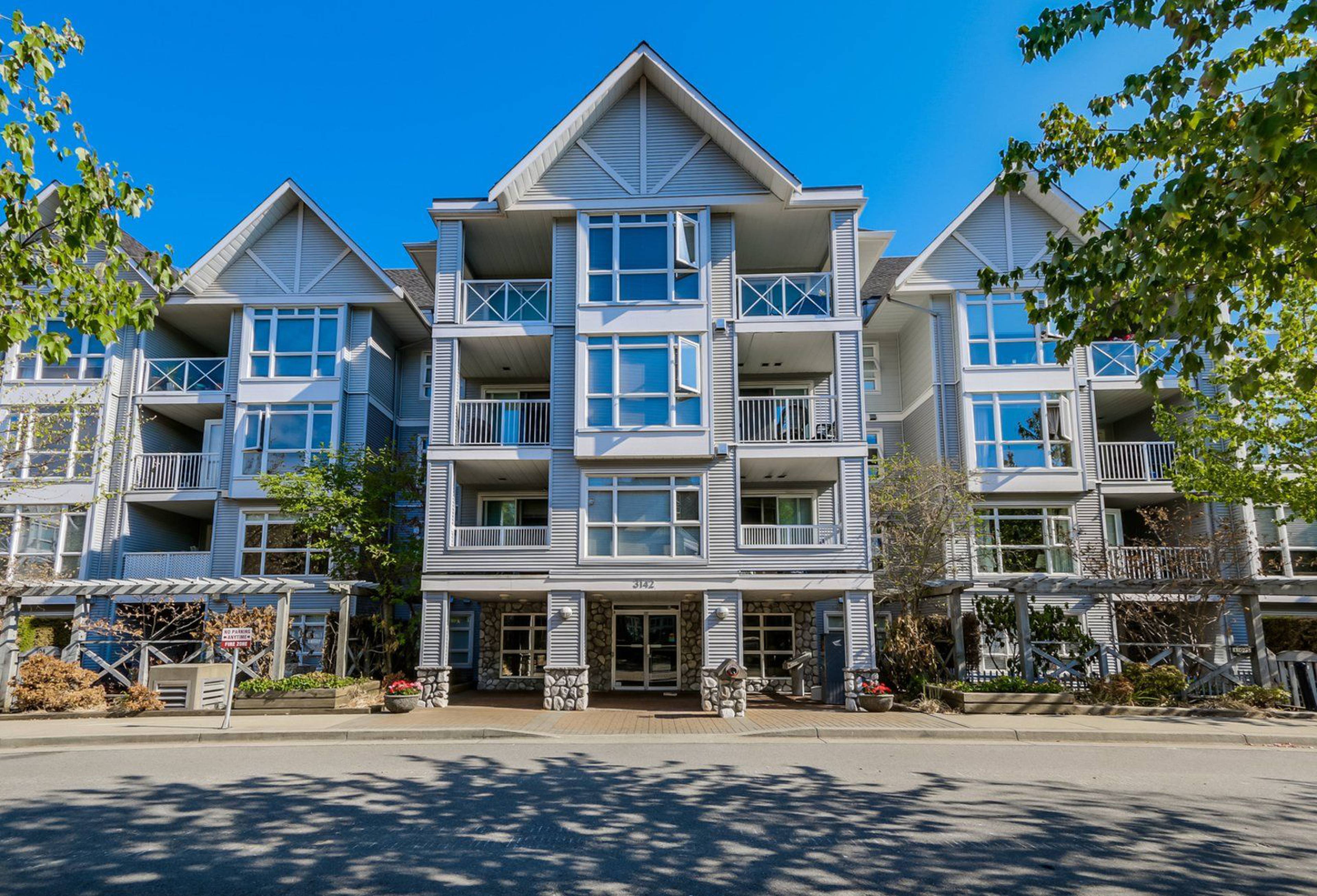 Sonrisa 3122 St Johns St Apartments for Rent Port Moody liv.rent
