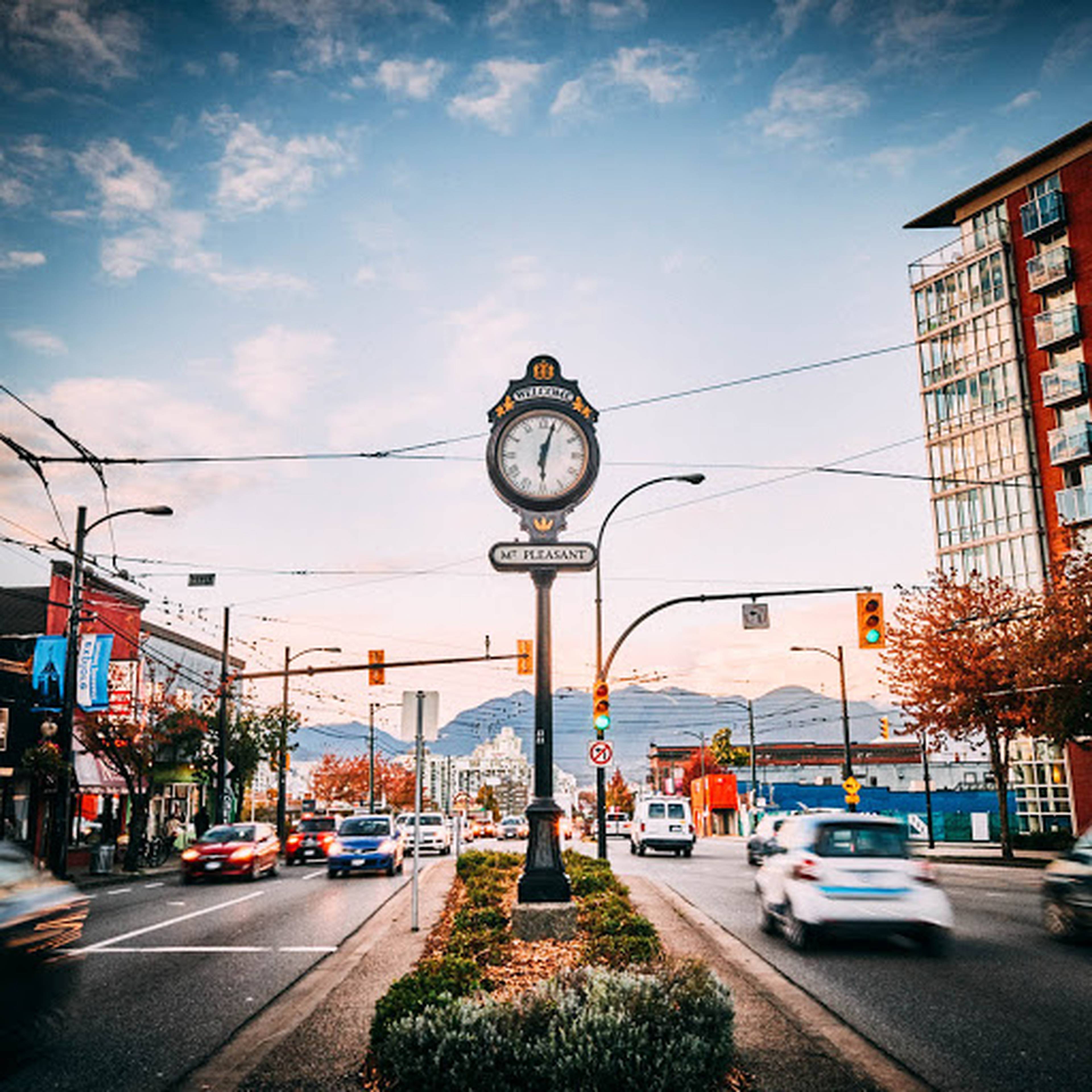 Synchro Apartments for Rent, 379 E Broadway, Vancouver, BC - 2