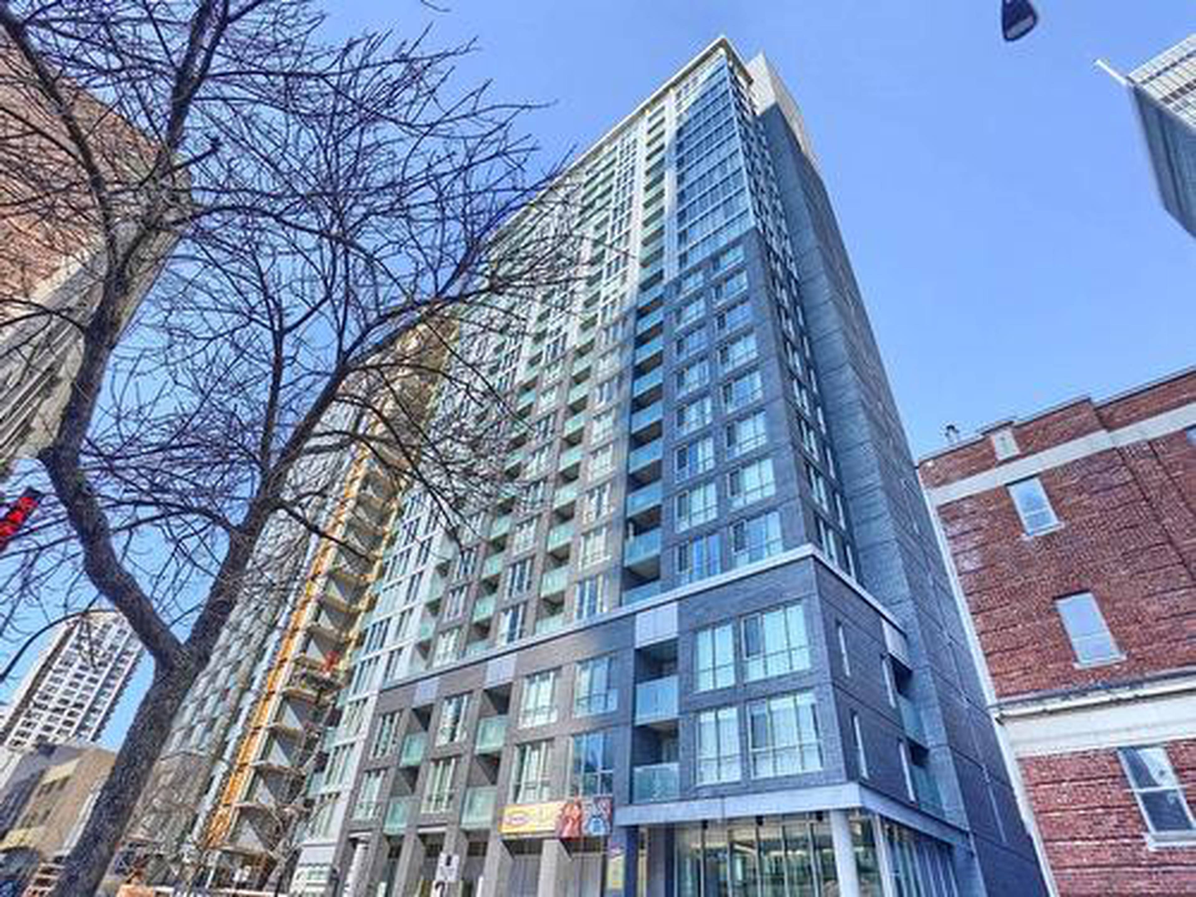 Le Drummond 1211 Rue Drummond Apartments for Rent Montréal liv.rent