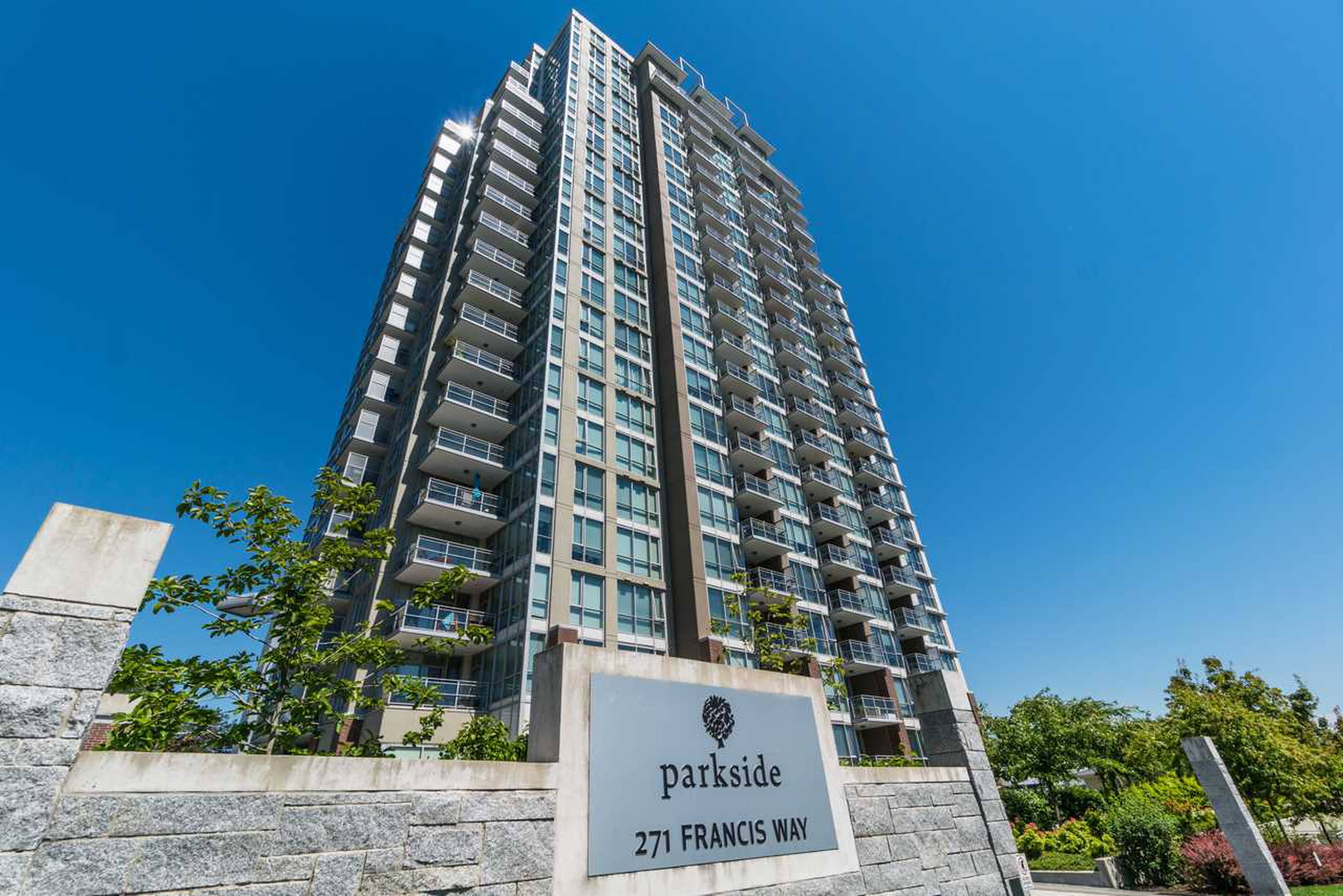 Parkside Apartment Building