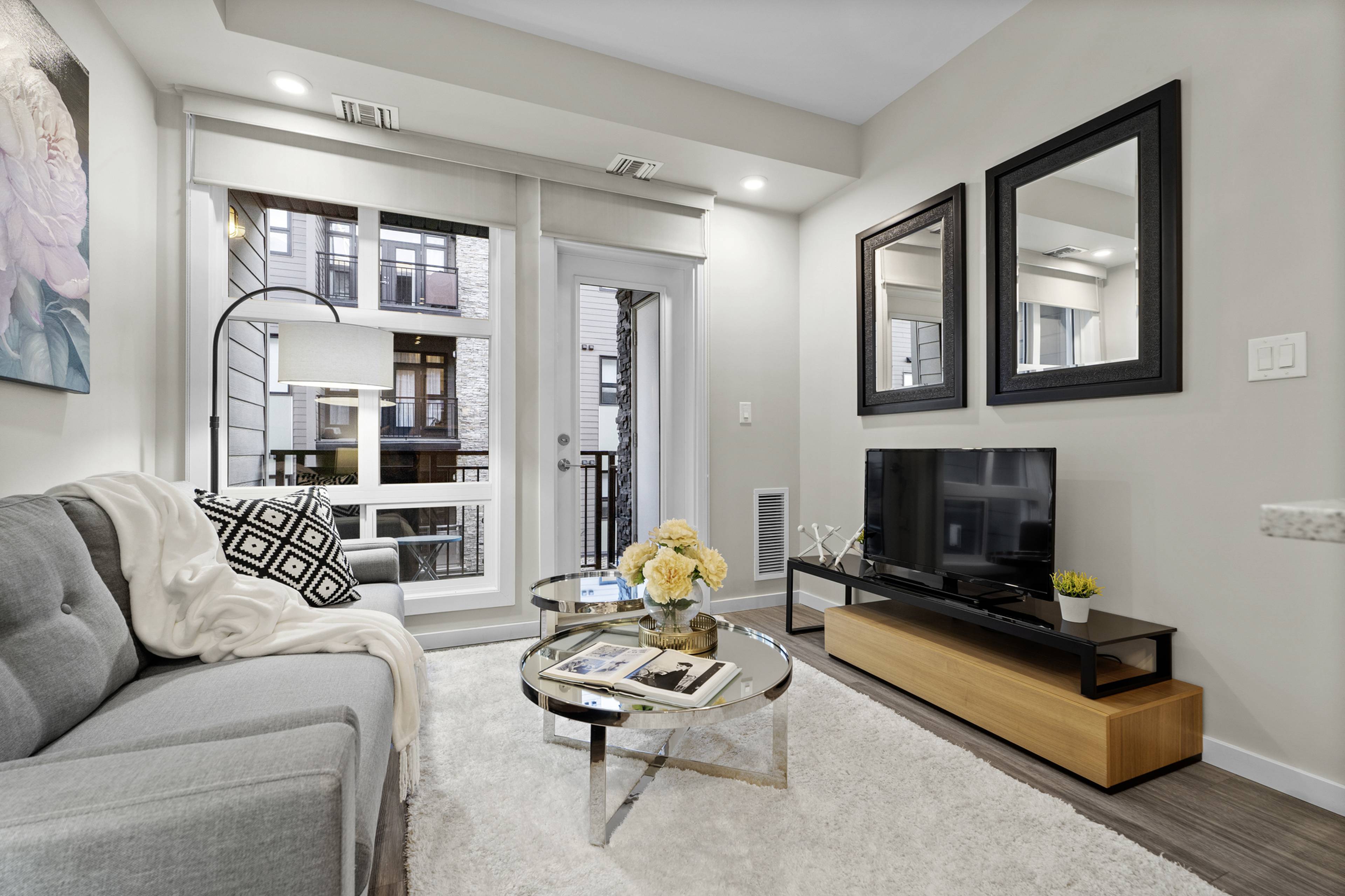 235 Willis Crescent 7