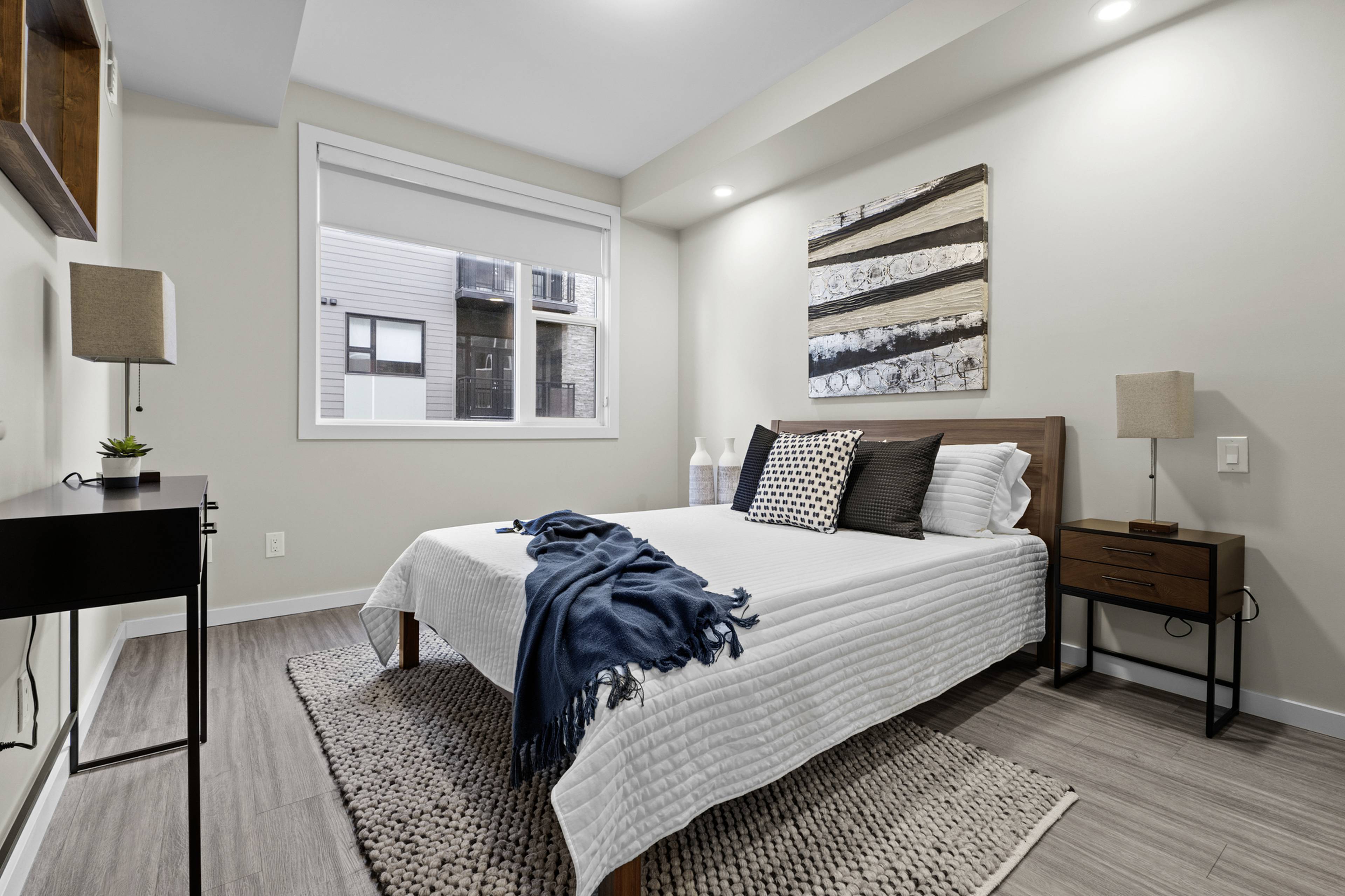 235 Willis Crescent 9