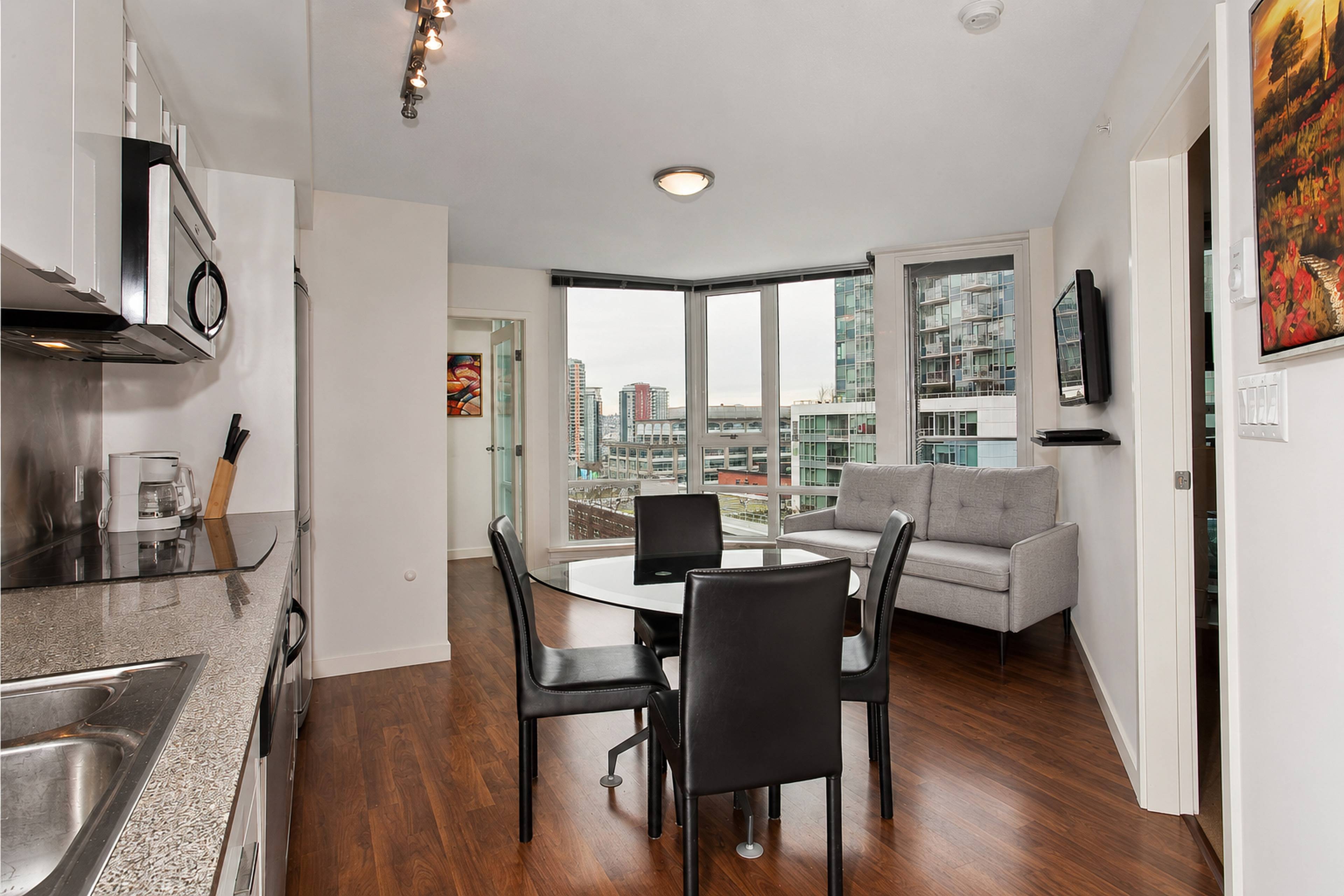 2 Bed  · 1 Bath for rent $3,490 / month