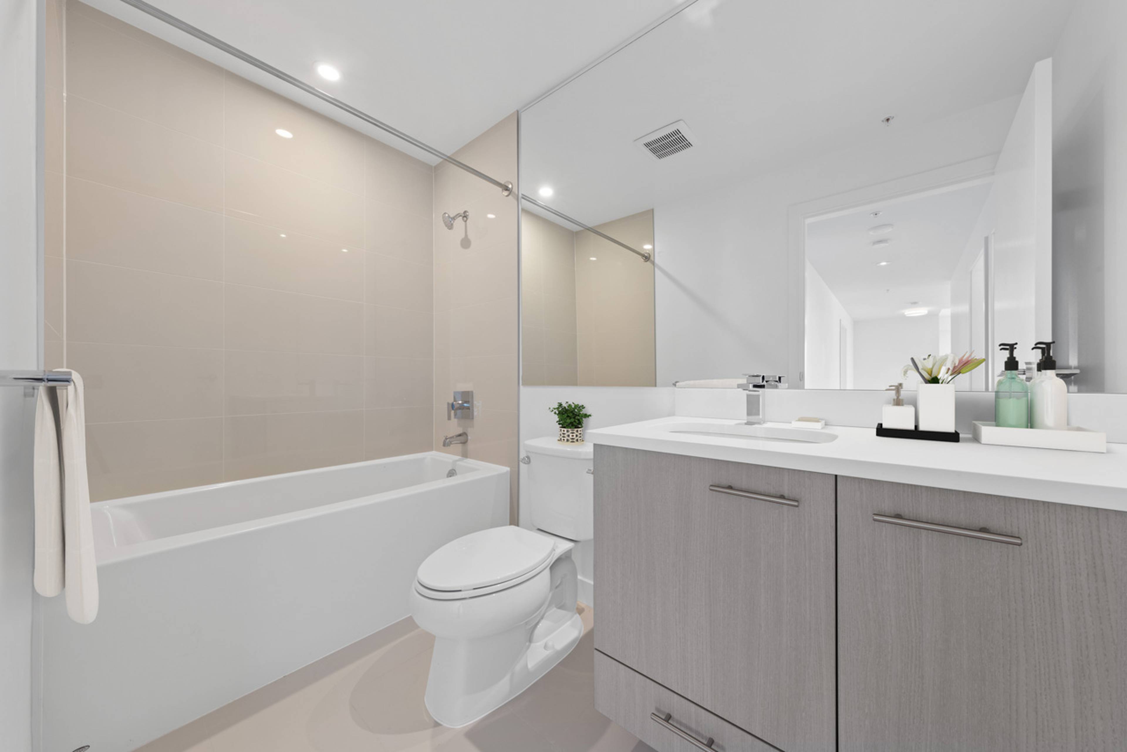 3 Bed  · 2 Bath for rent $5,060 / month