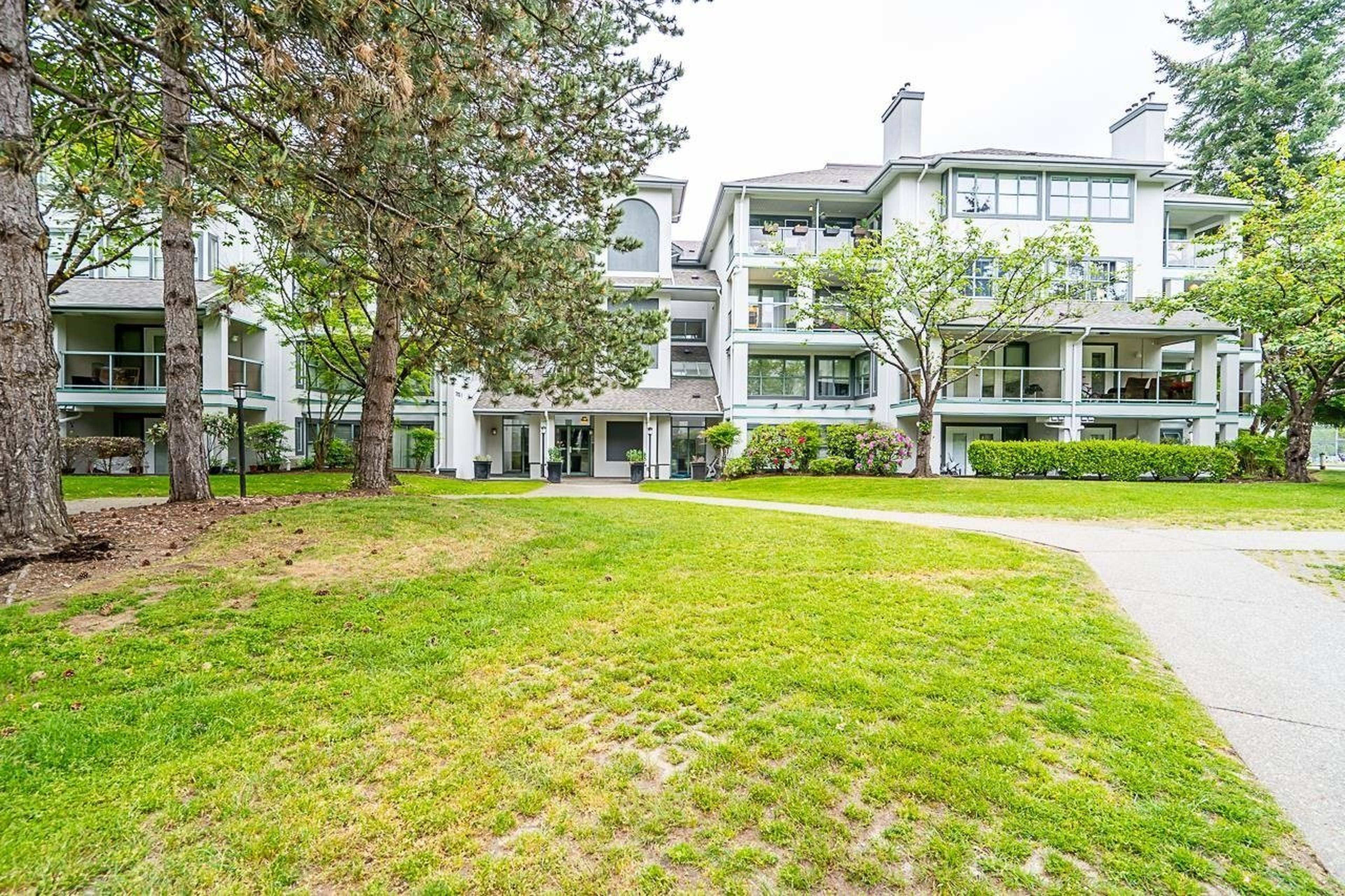 2 Bed  · 2 Bath for rent $2,600 / month