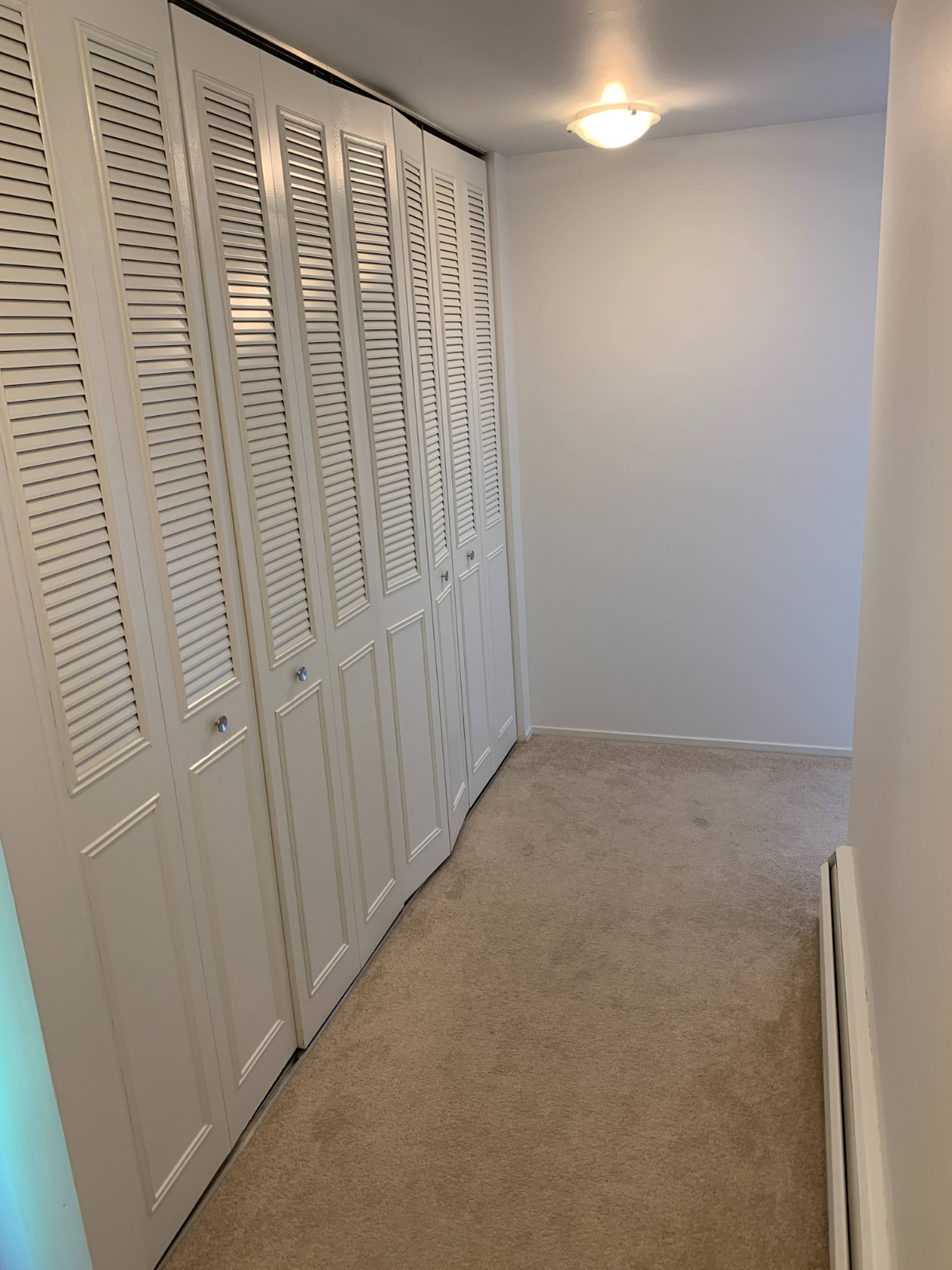 7165 Ash Cres 7