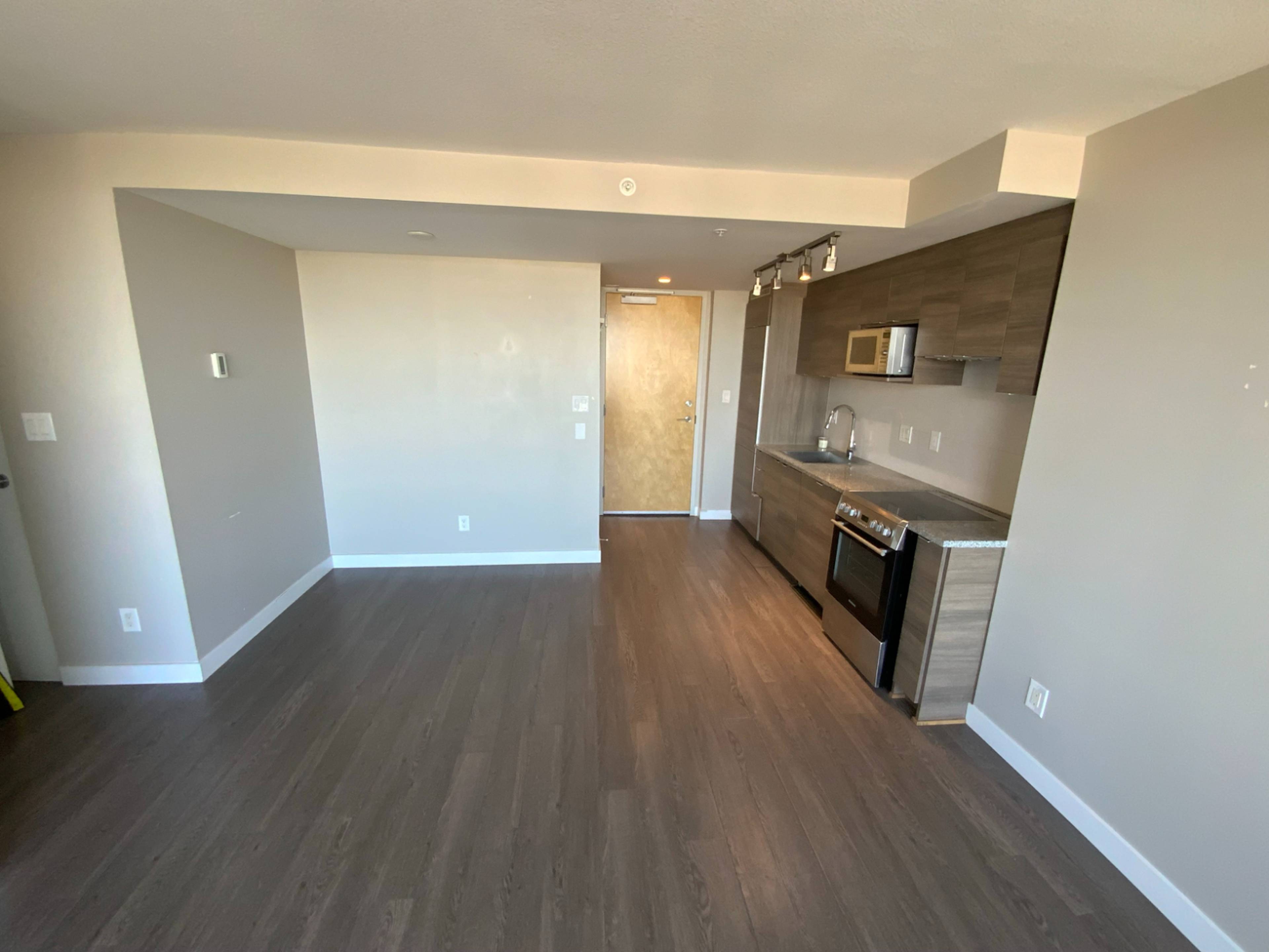 489 Interurban Way 2