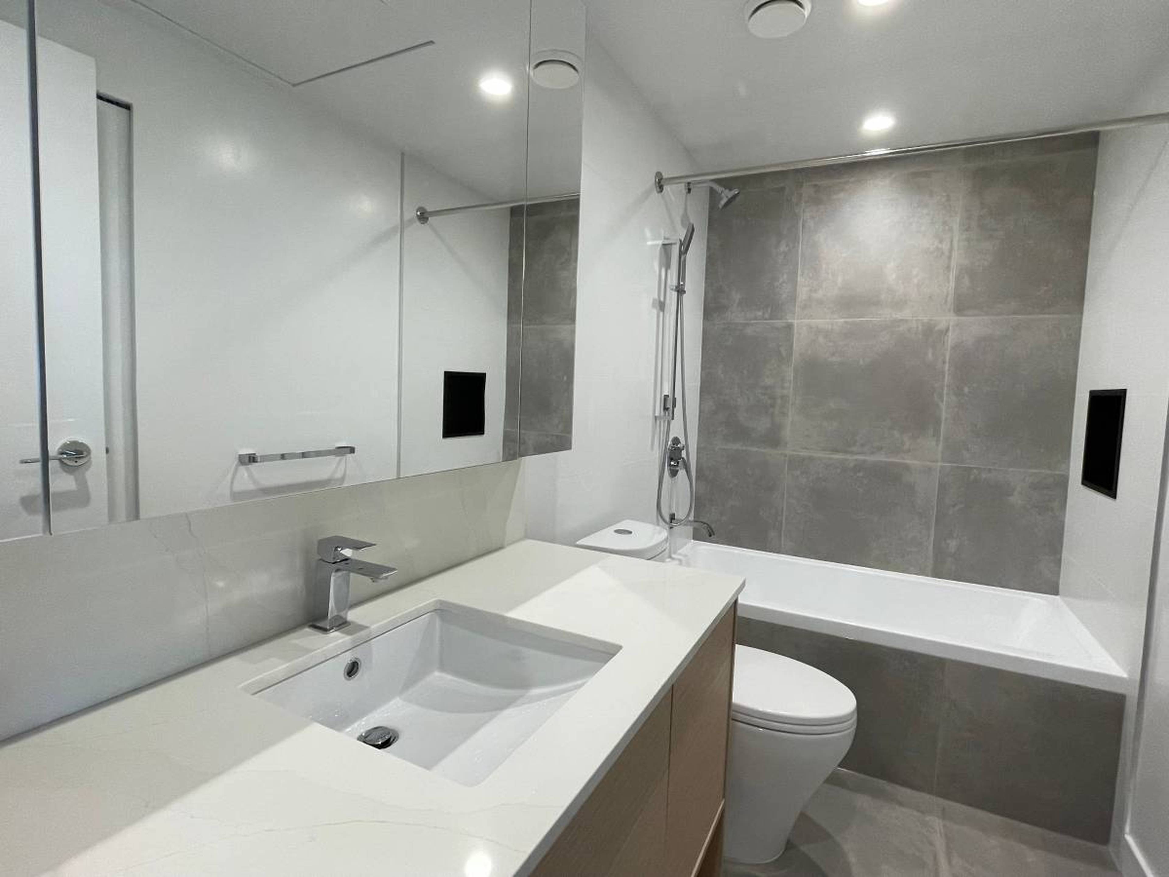 13725 George Junction 8