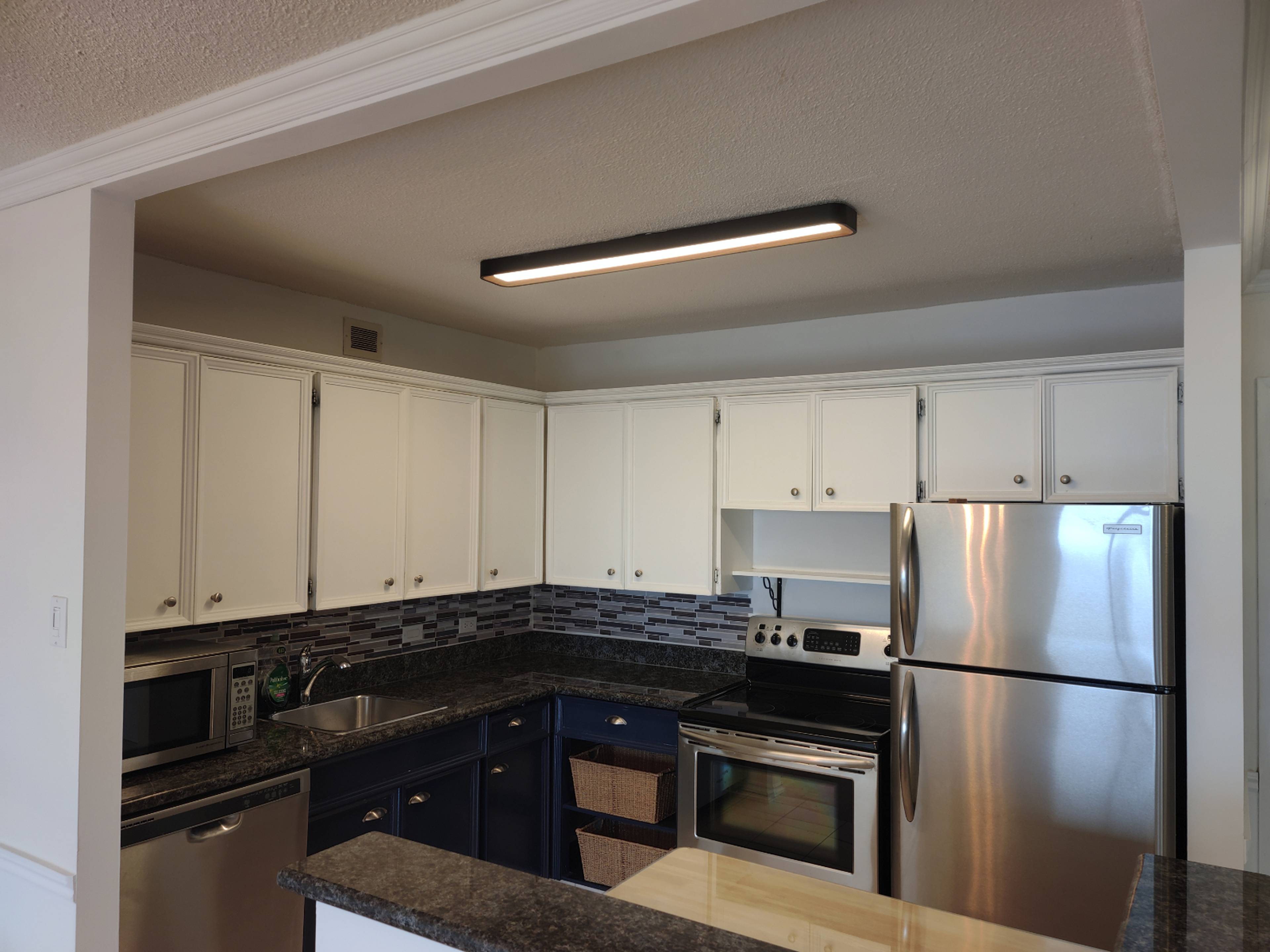 55 Nassau St N 12