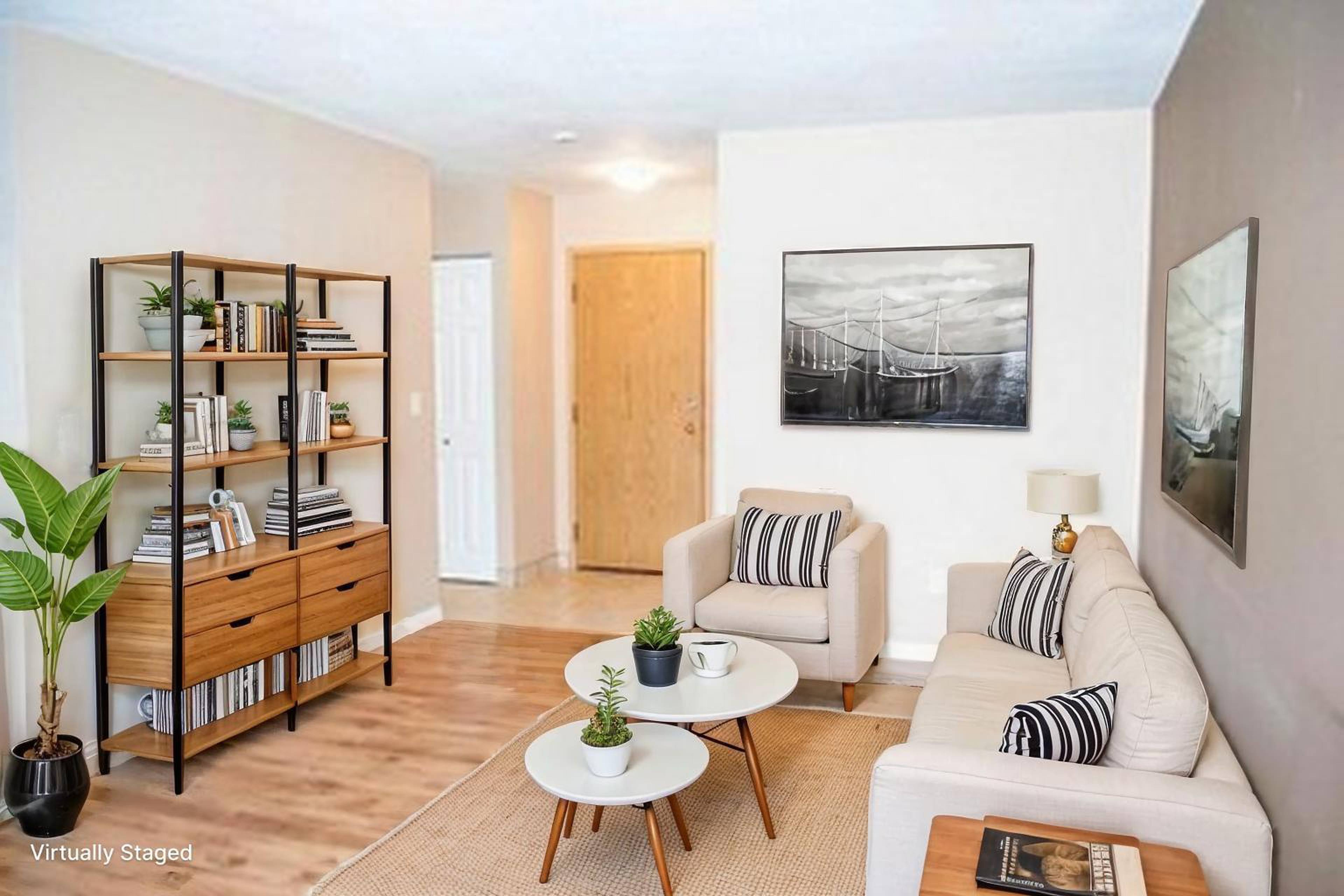 1 ch.  · 1 s. de bains for rent $1,250 / mois