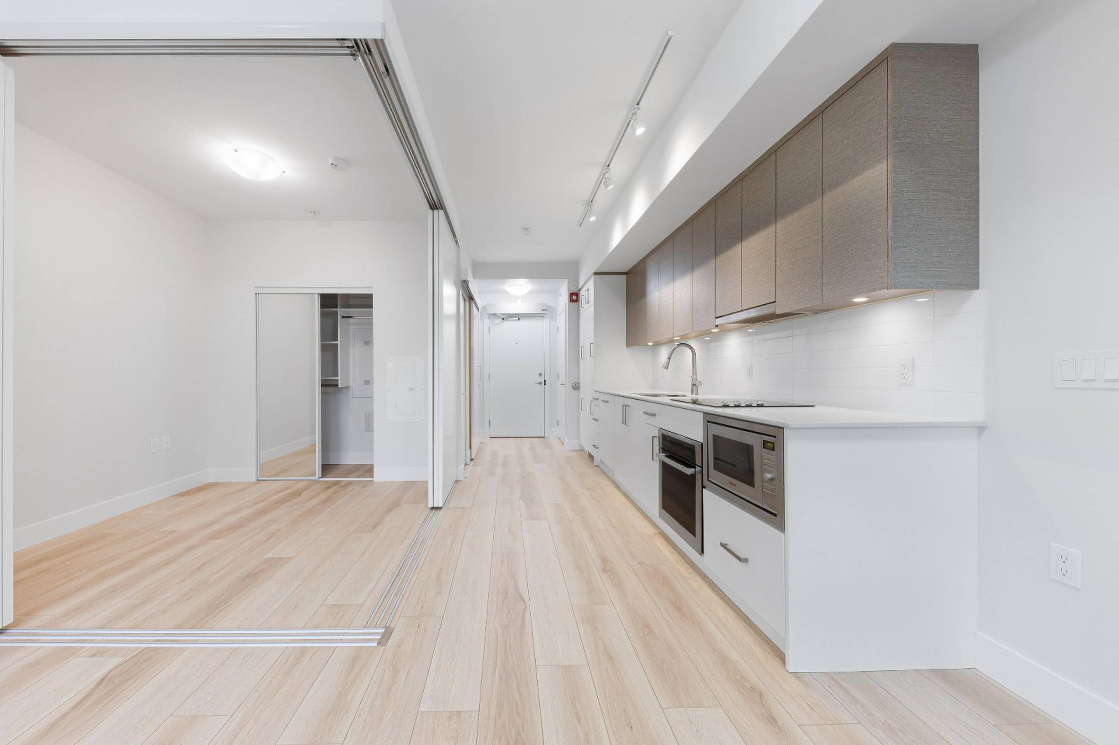 809 4th Ave 14