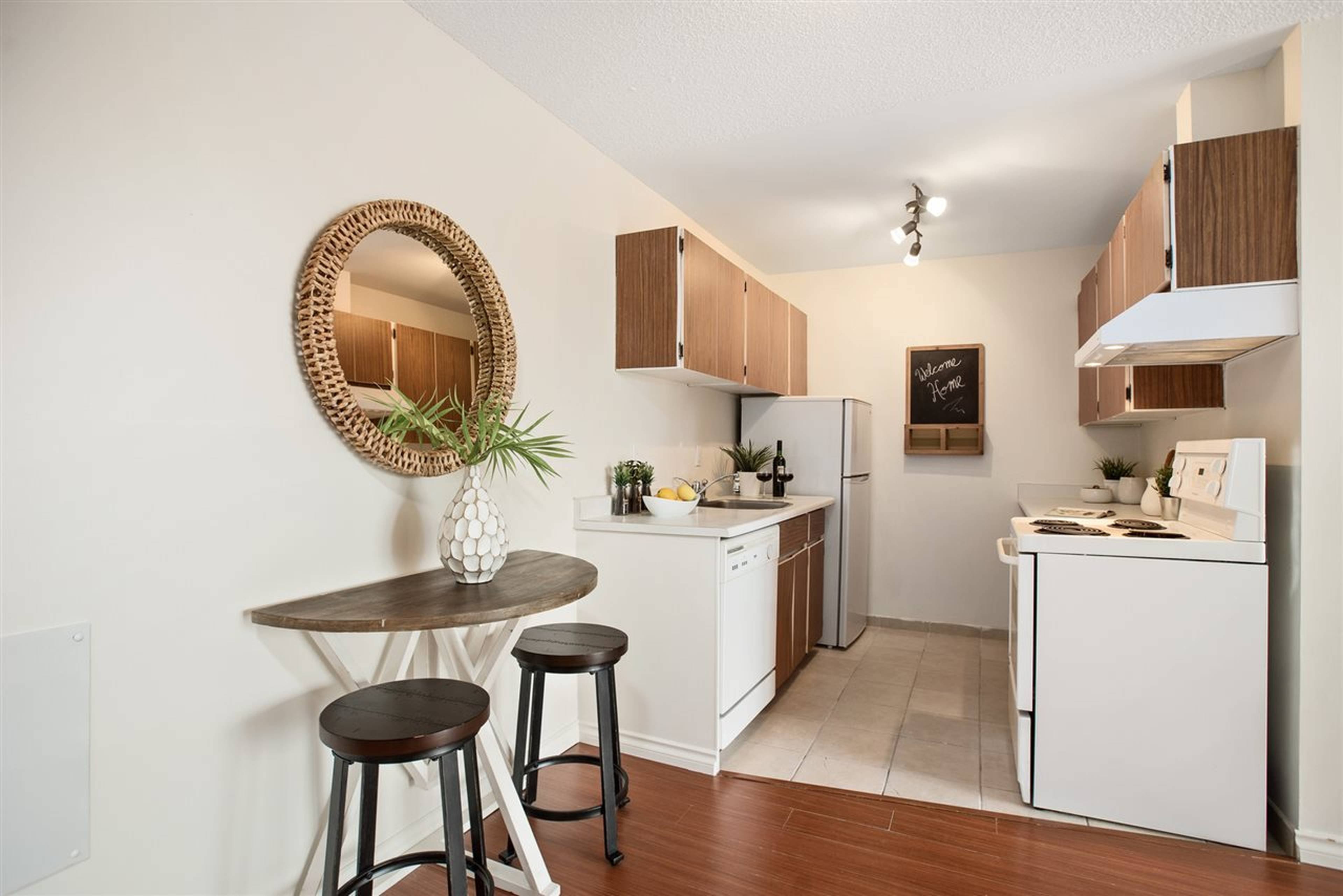 7280 Lindsay Rd 3