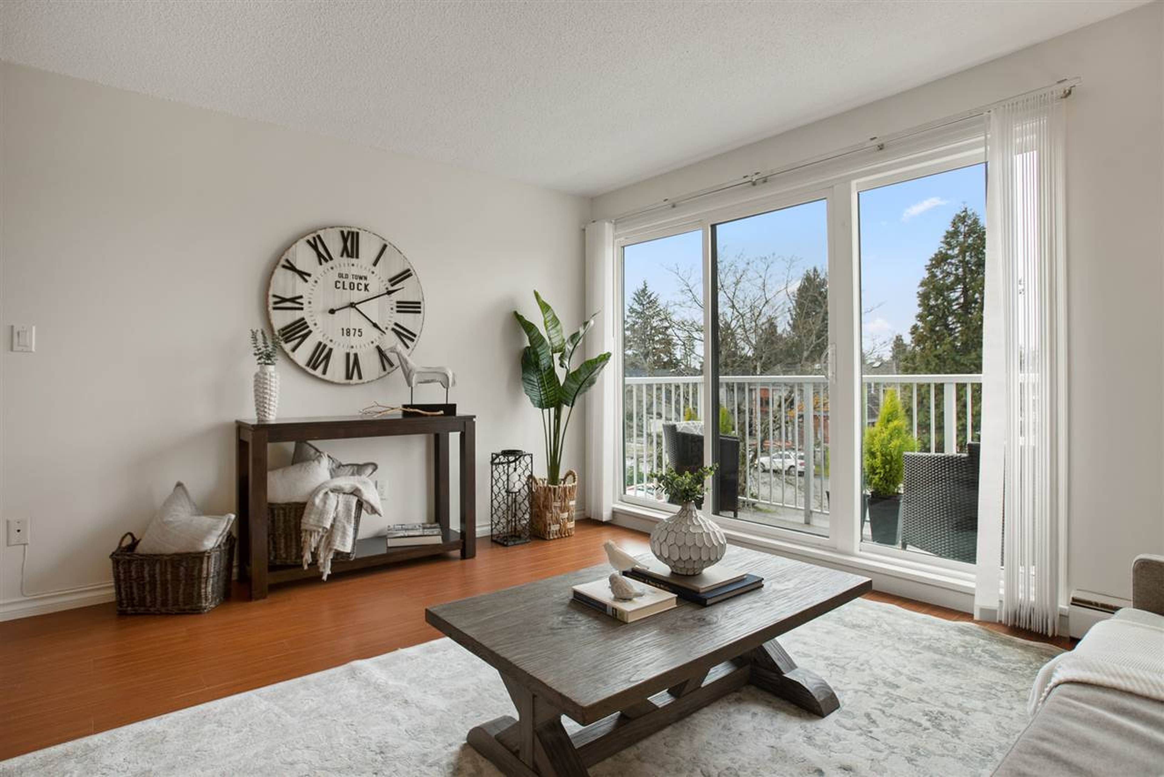 7280 Lindsay Rd 10