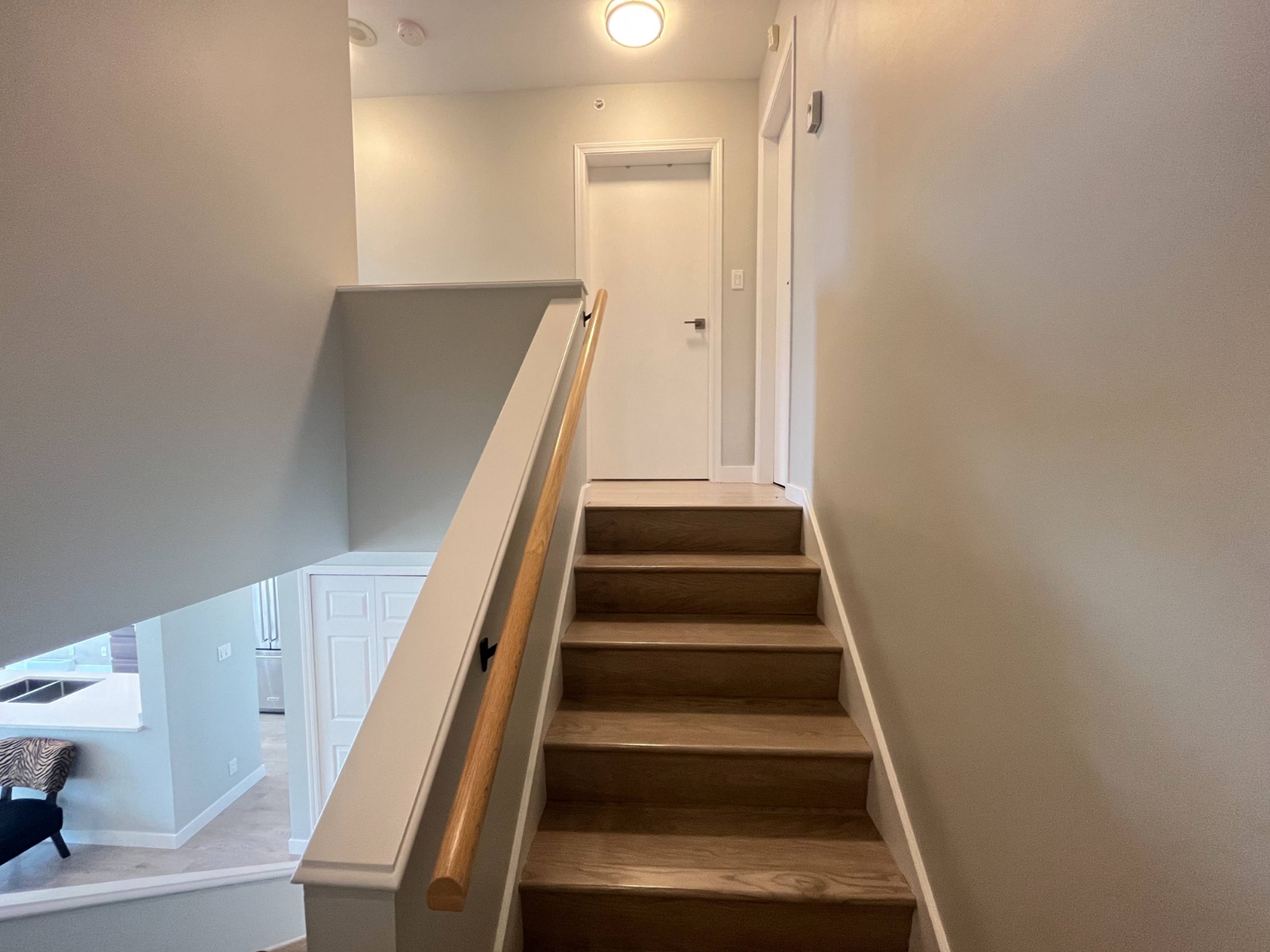 1228 Marinaside Cres 9