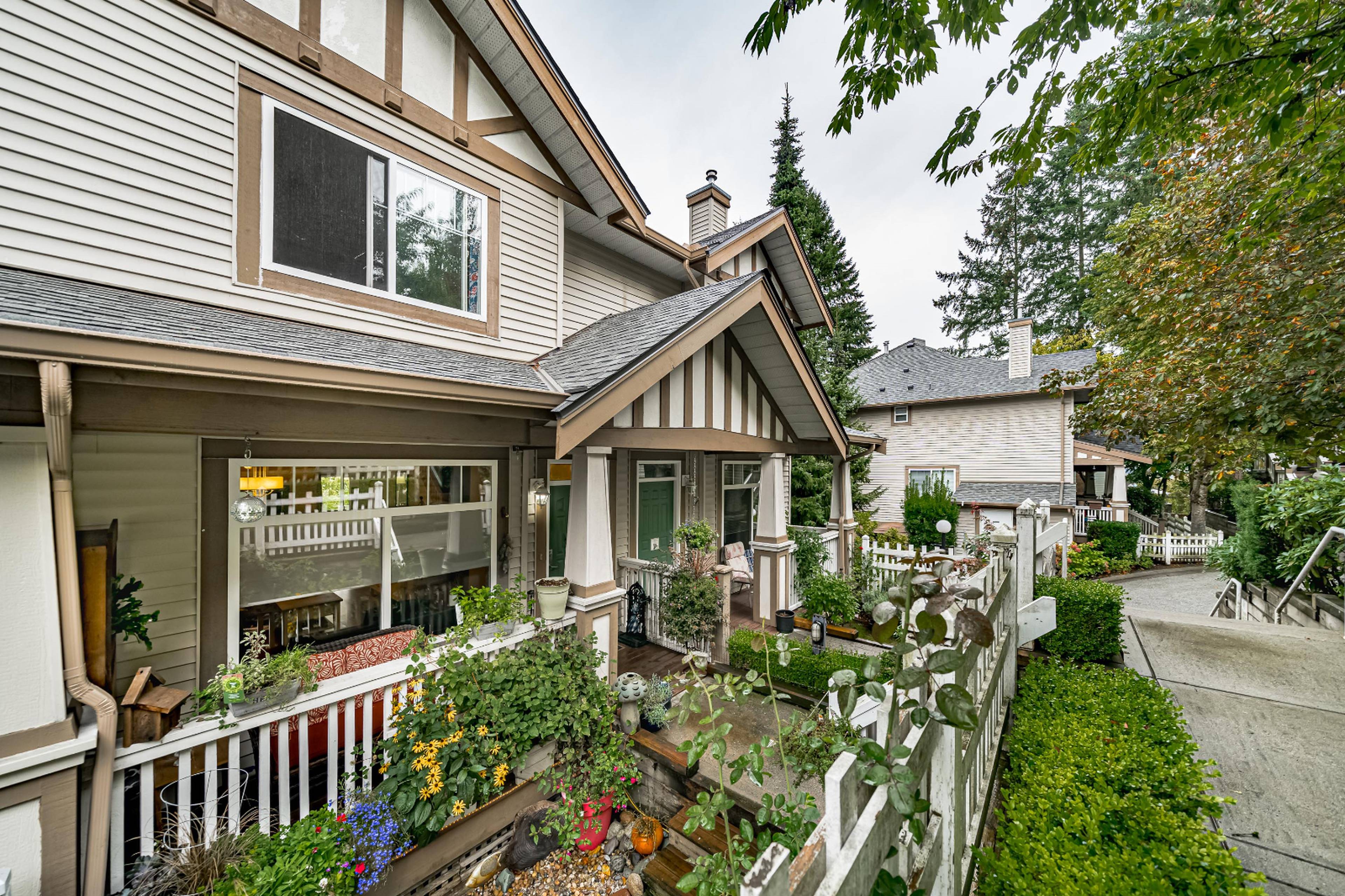 2678 King George Blvd