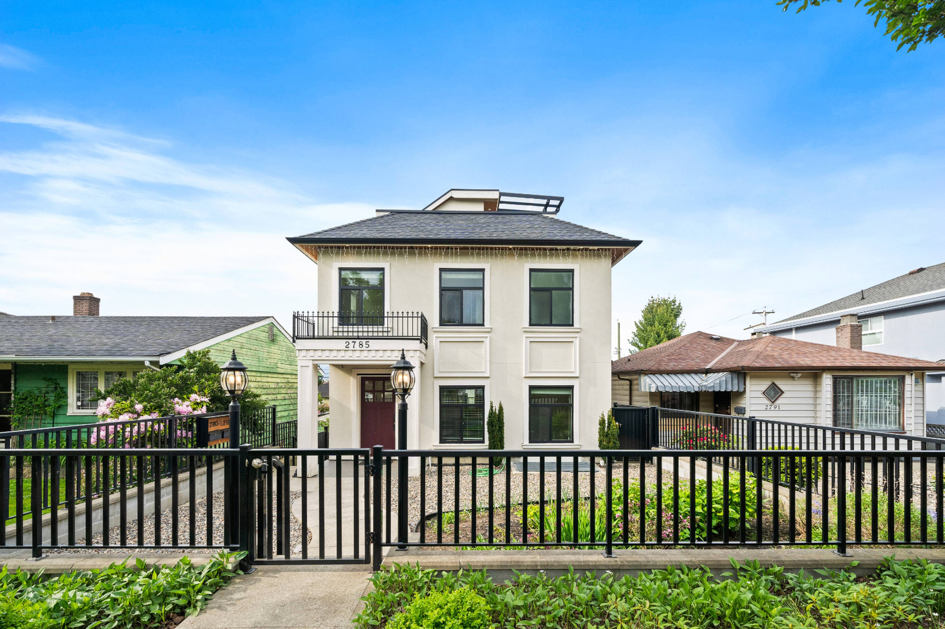 2785 E 4th Ave