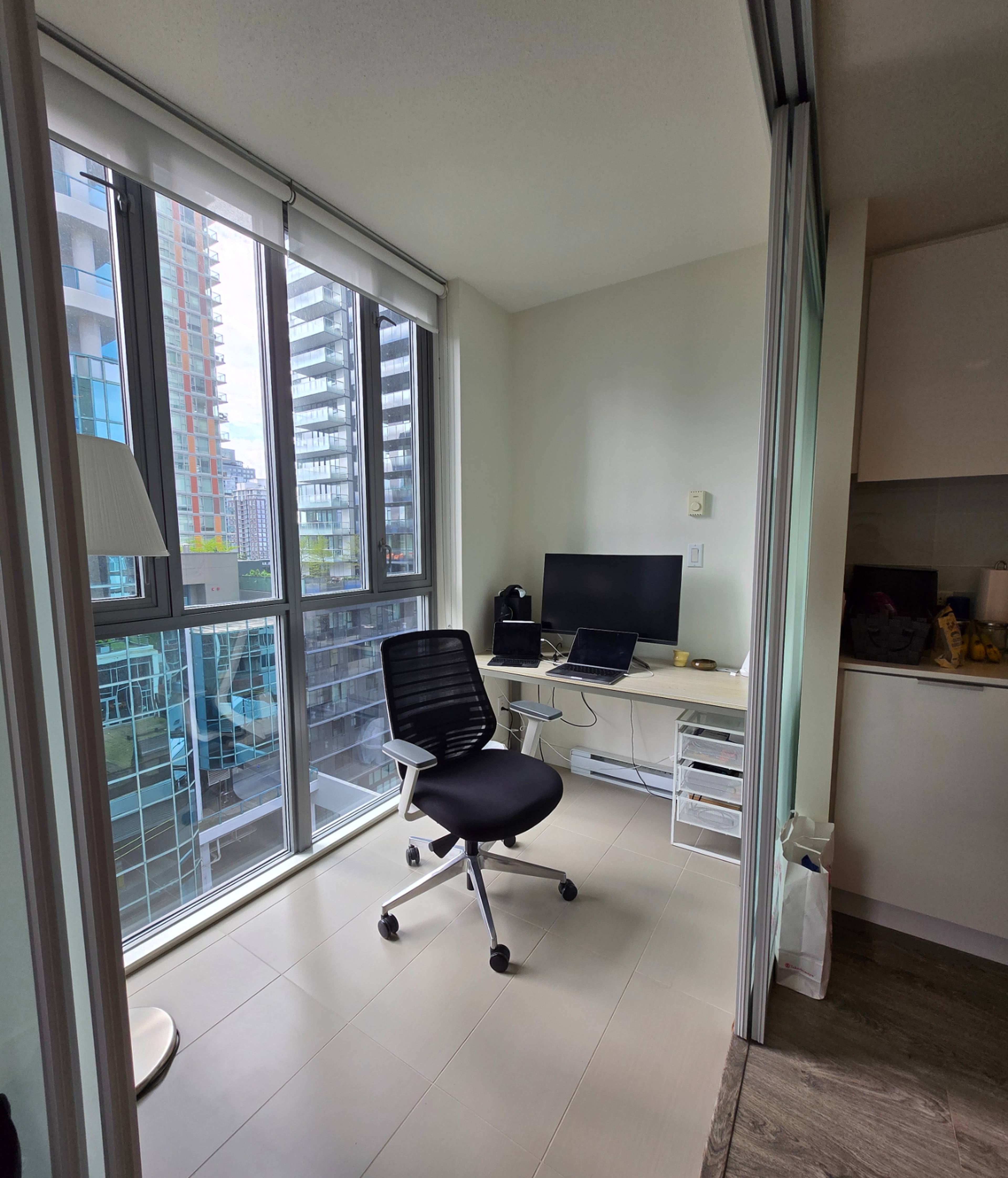 1308 Hornby St 2