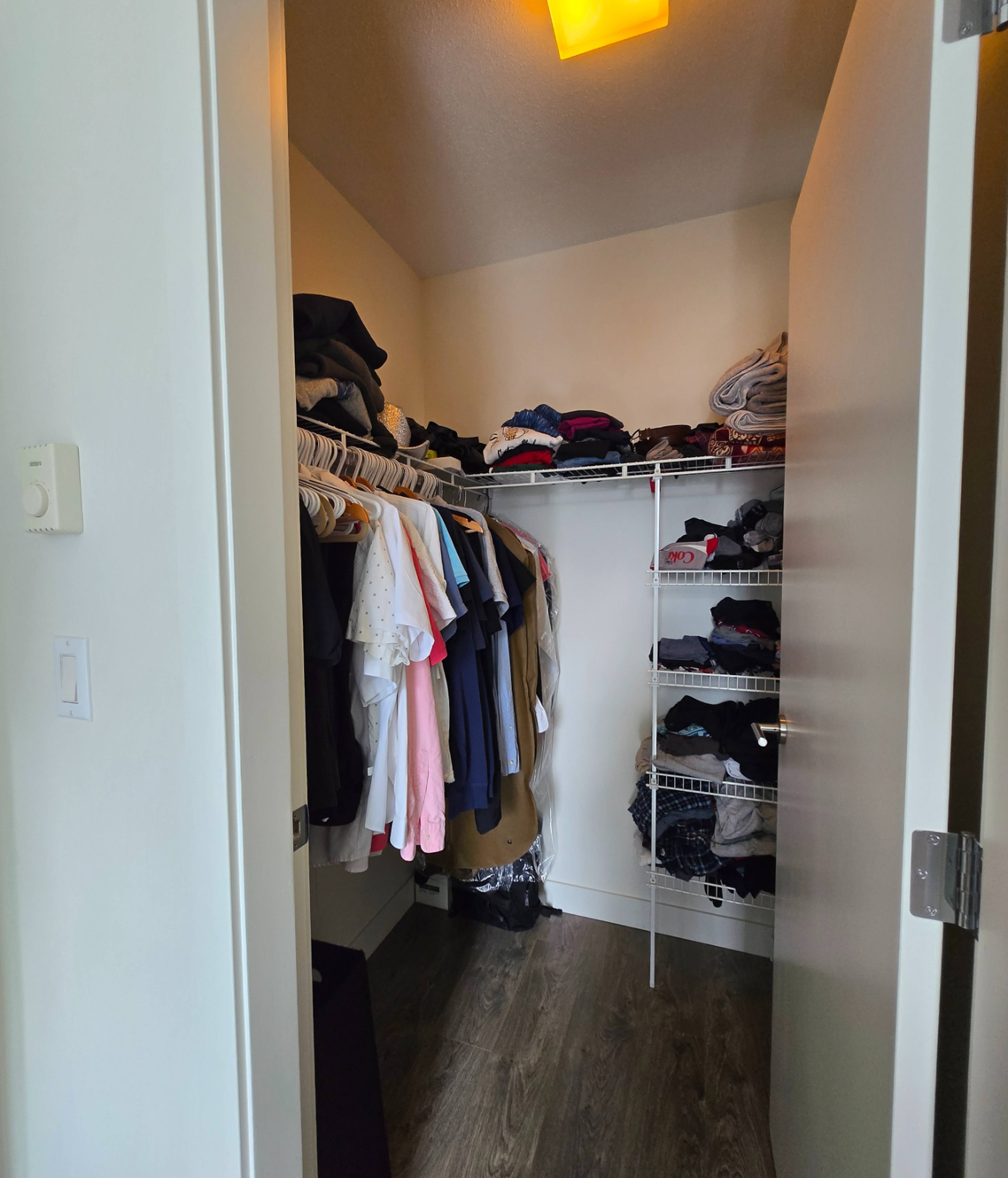 1308 Hornby St 8
