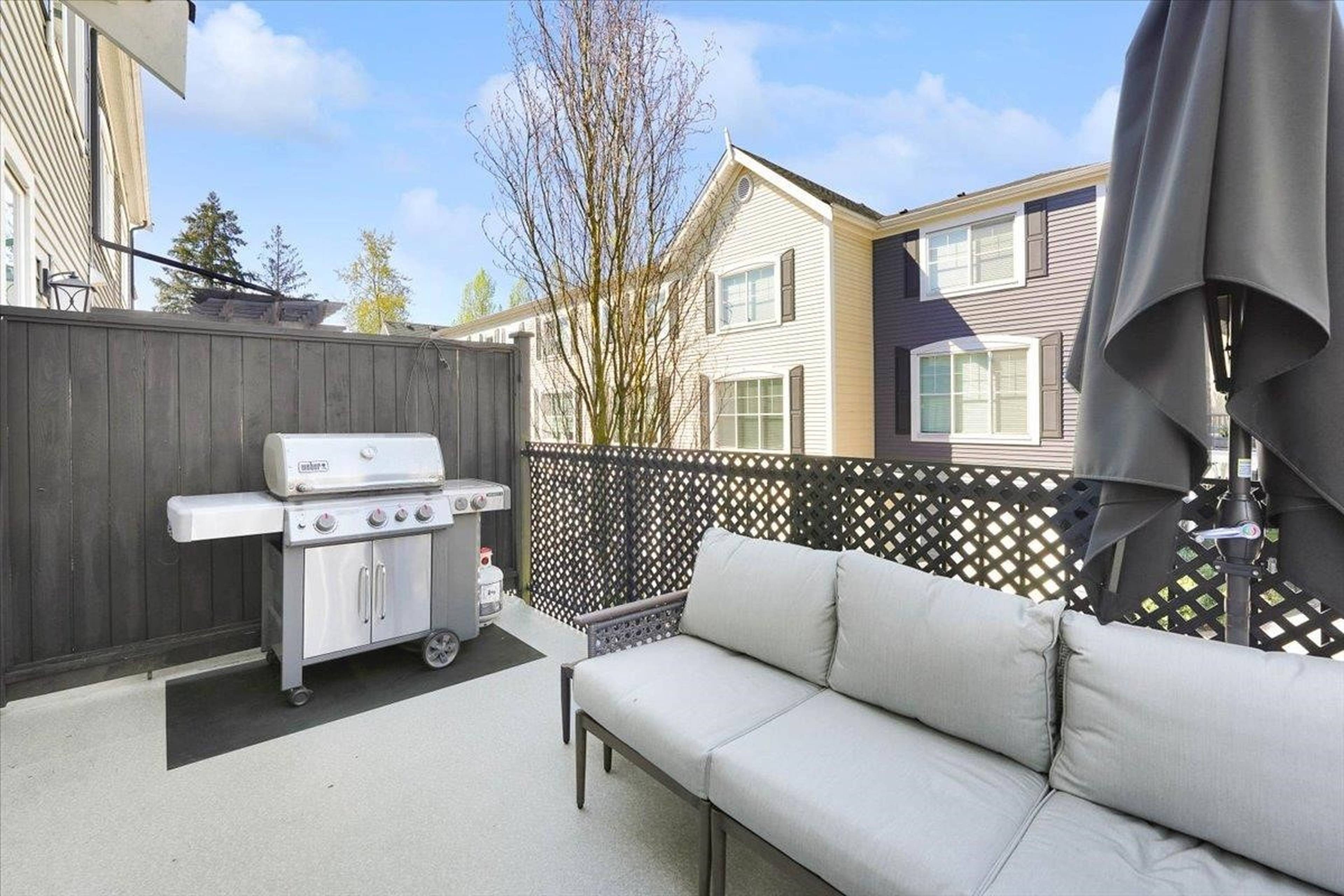 19180 65 Ave