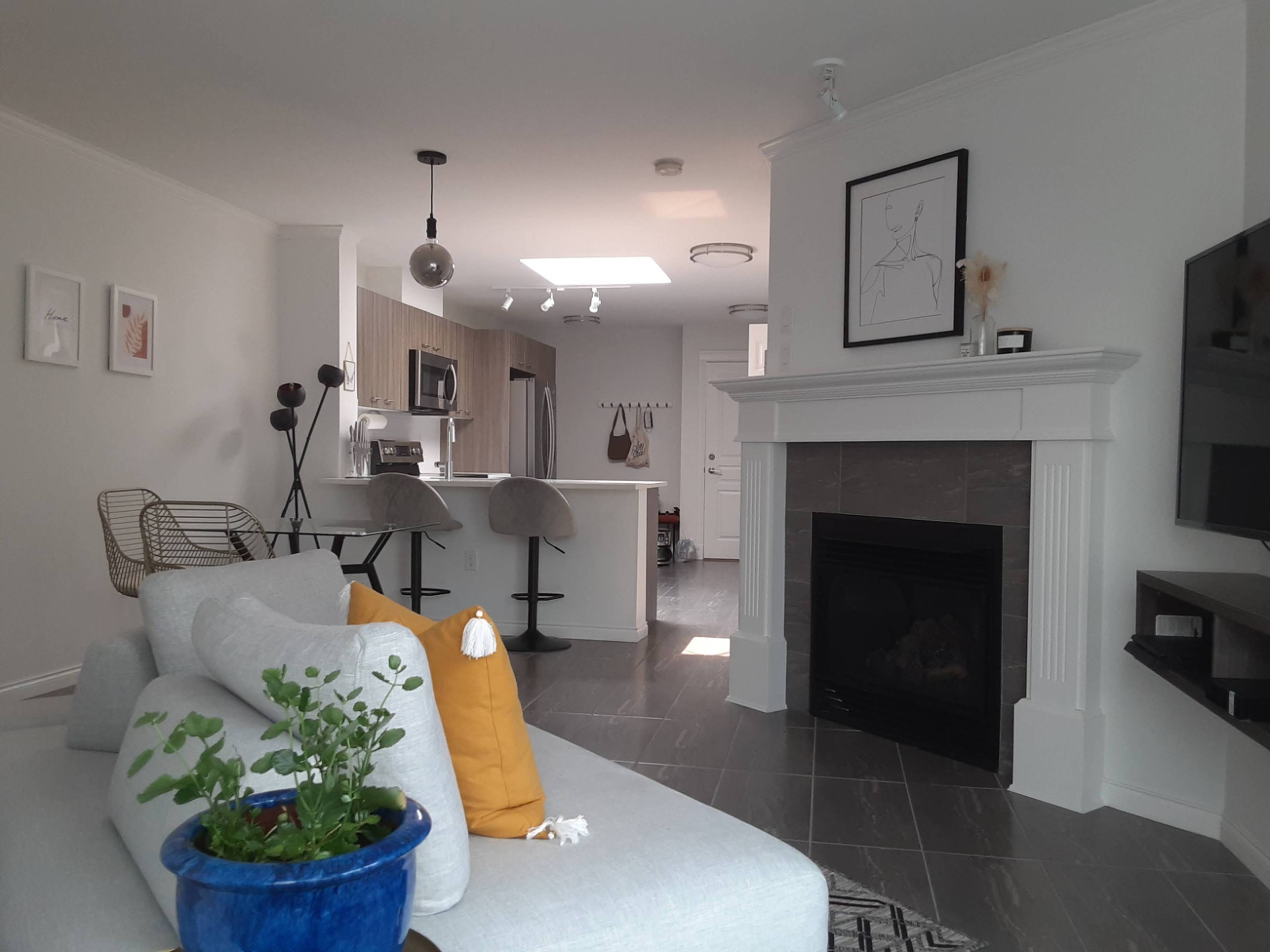 15210 Pacific Ave 6
