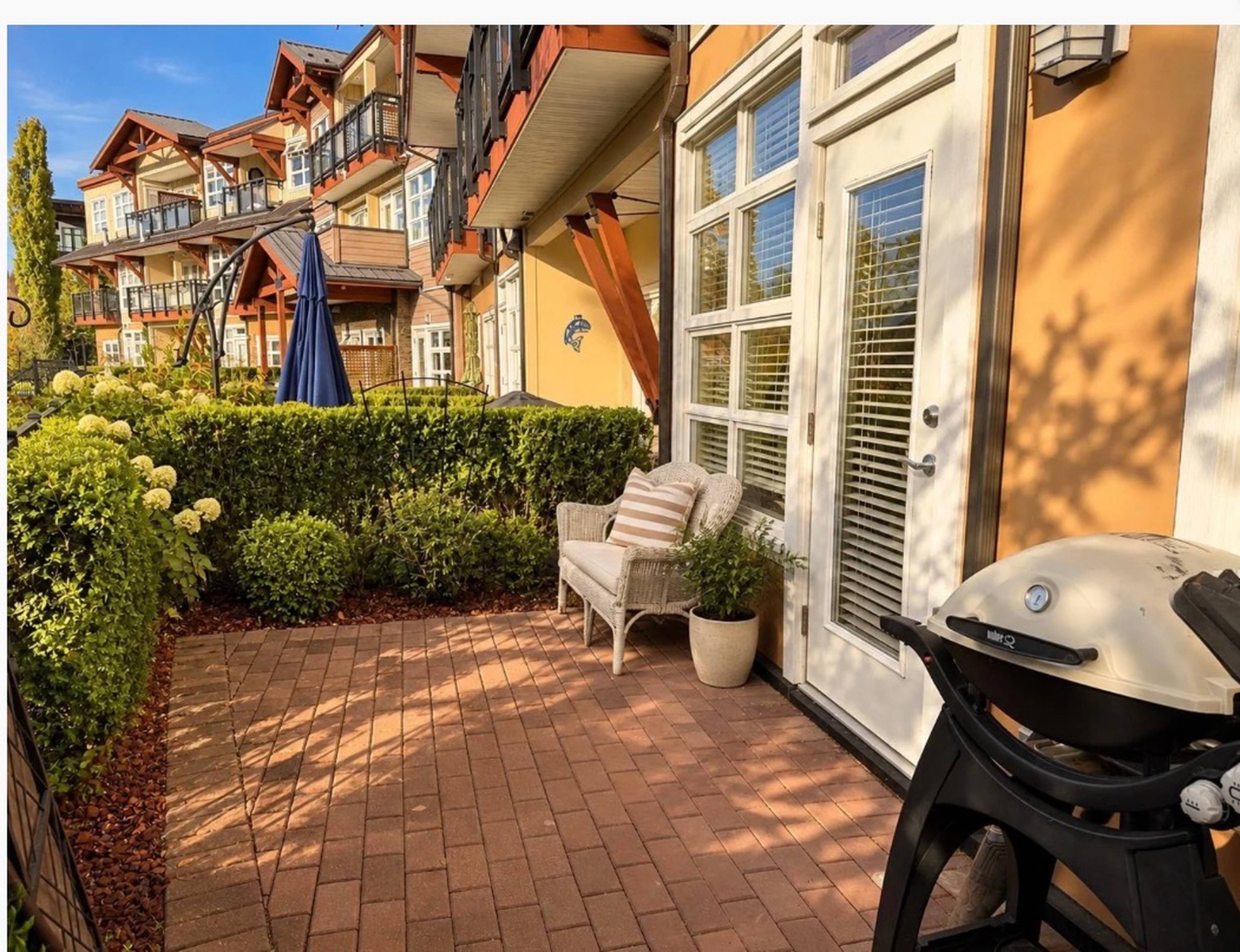 1 室  · 1 卫 for rent $2,000 / 月