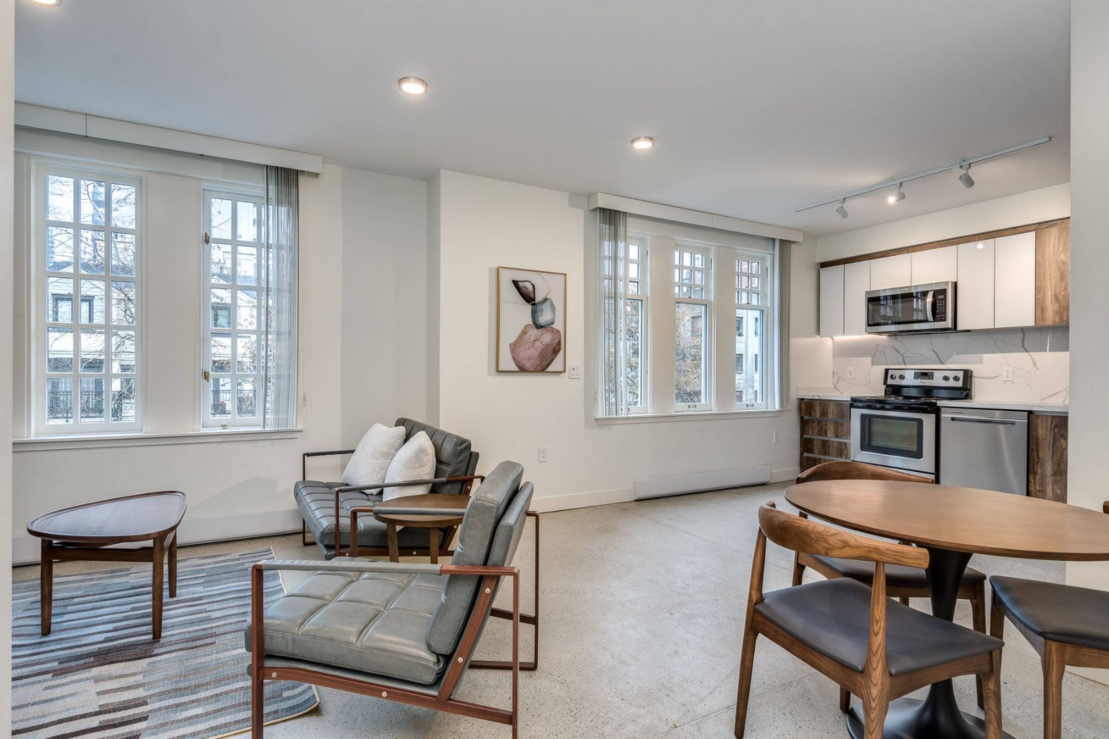 2 Bed  · 1 Bath for rent $3,750 / month