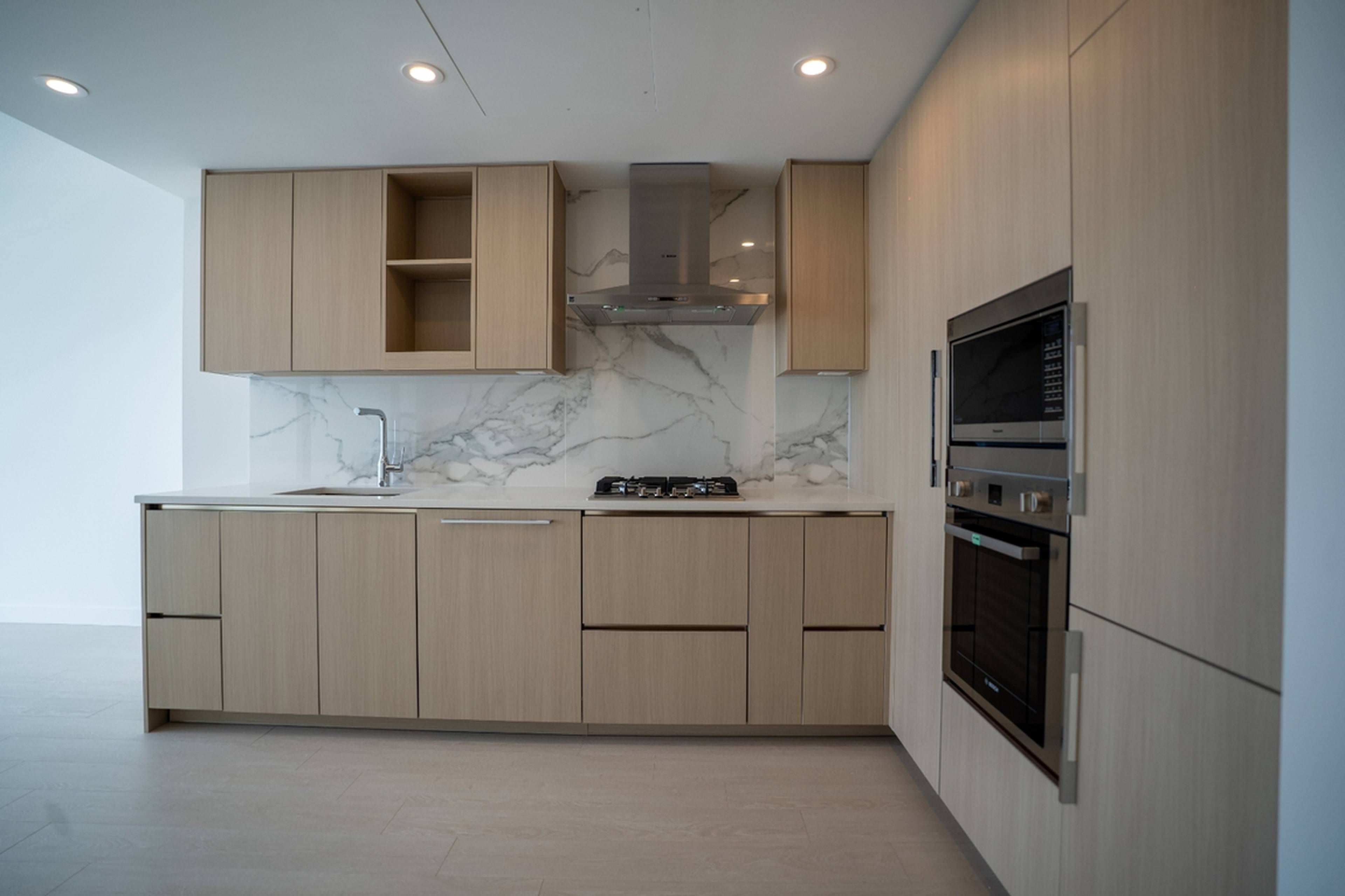 1 室  · 1 卫 for rent $1,950+ / 月