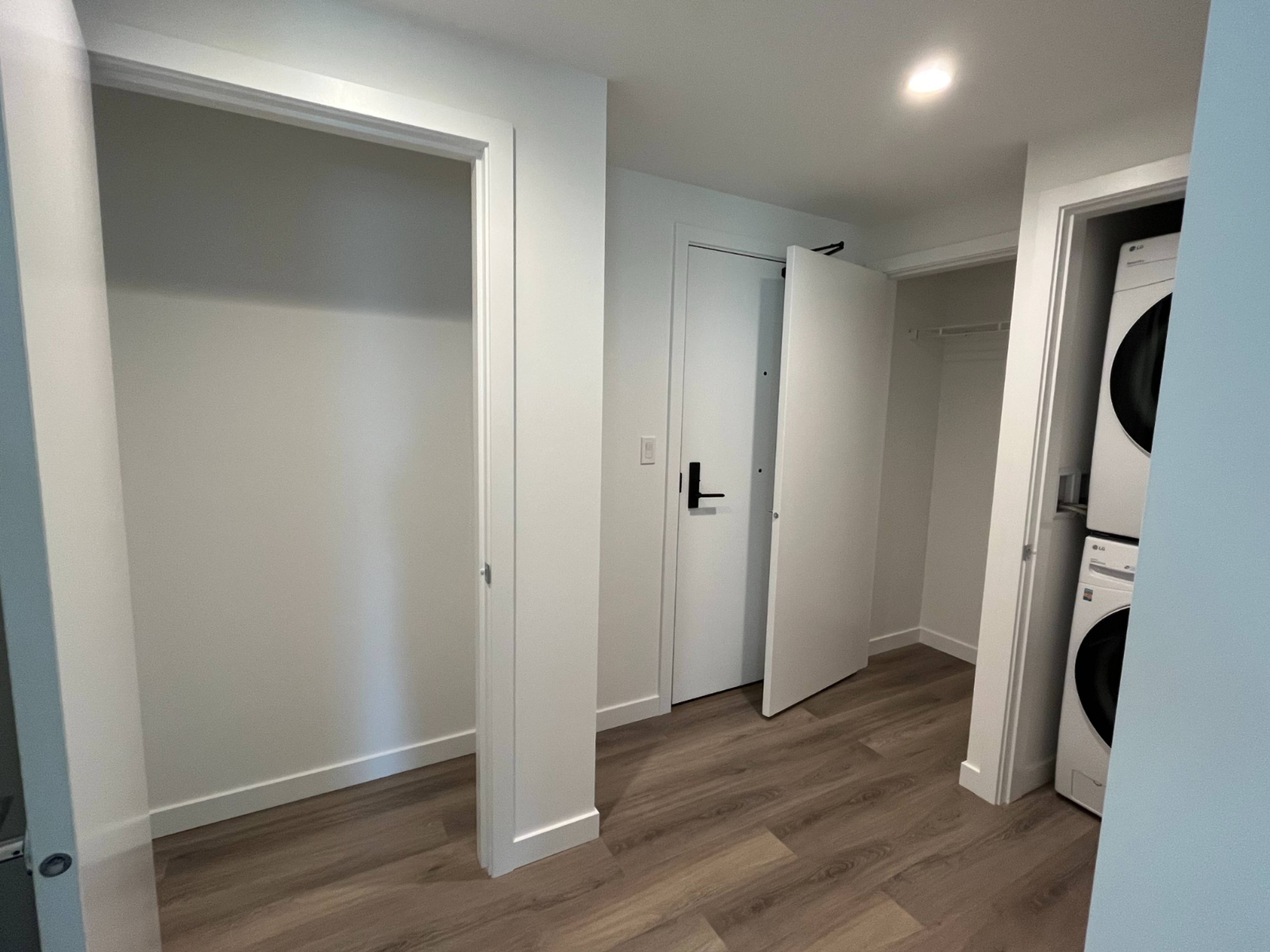 2 Bed  · 1 Bath for rent $2,300 / month