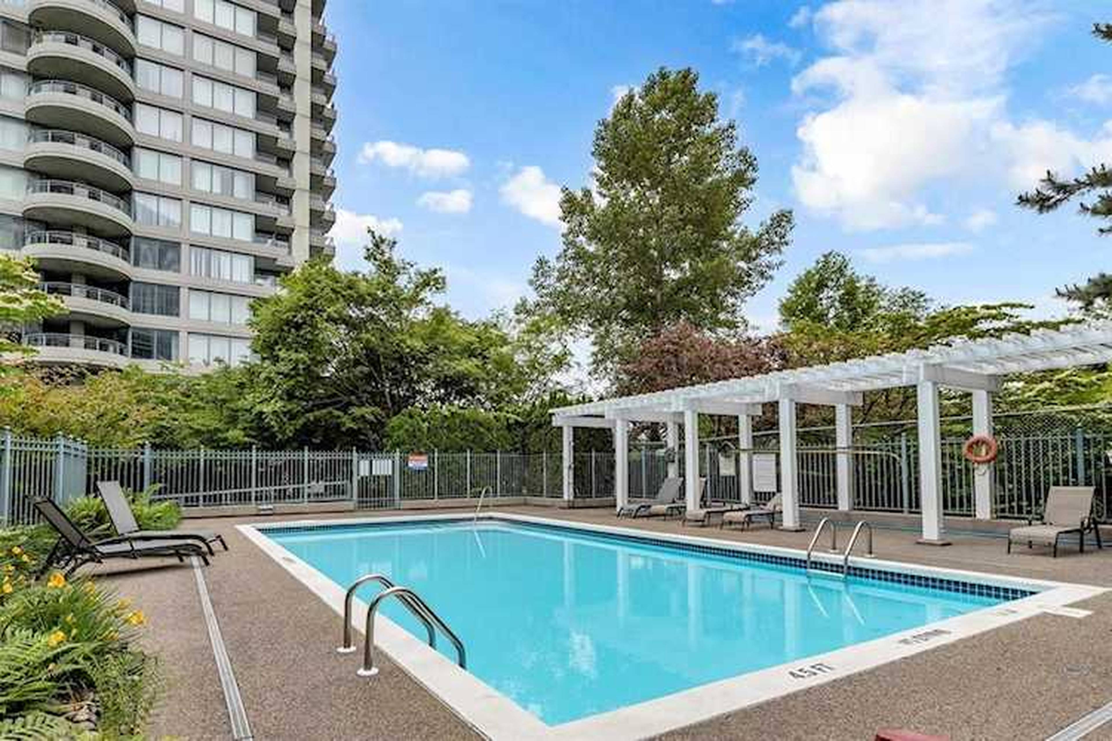 3 Bed  · 2 Bath for rent $1,399 / month