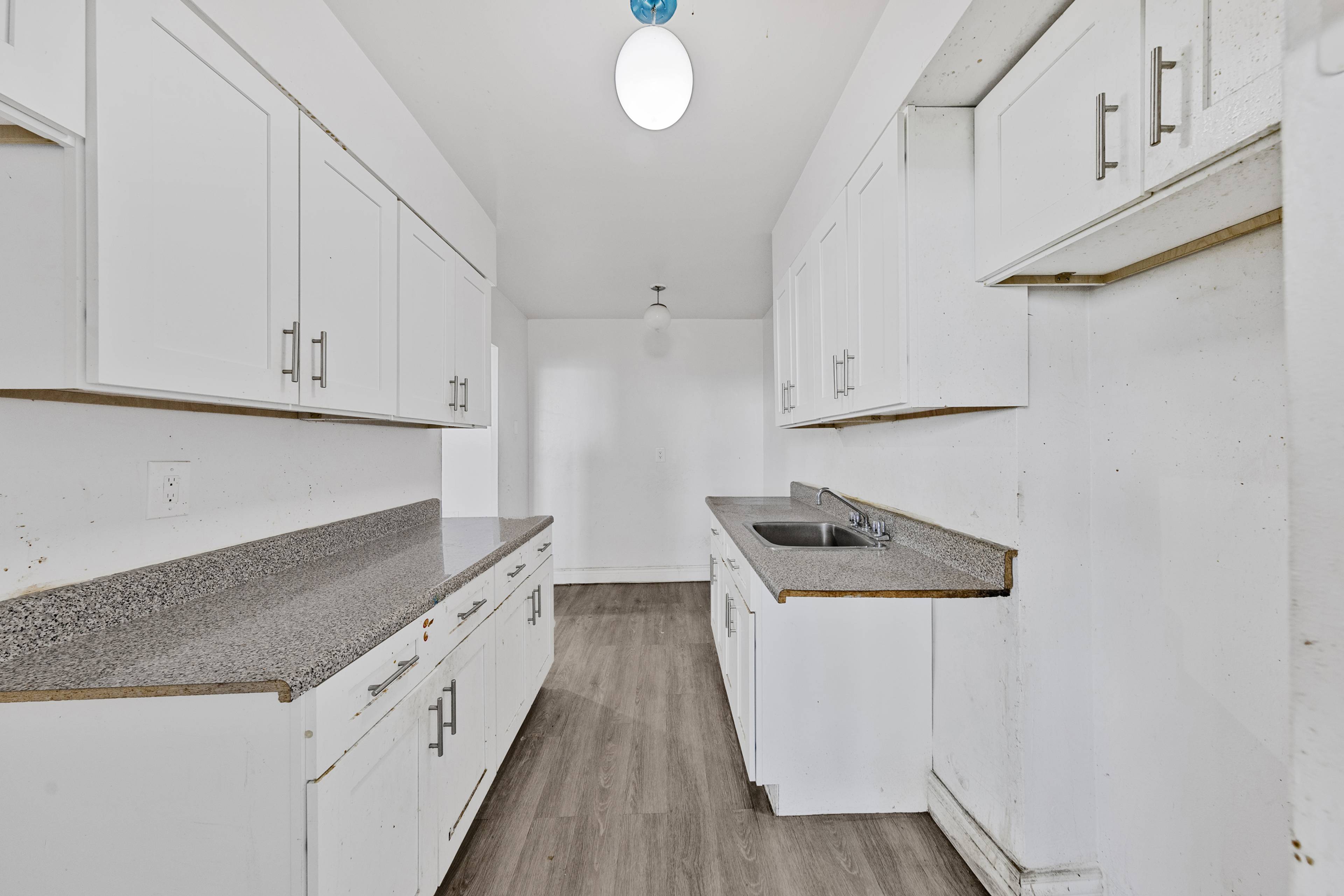 1 ch.  · 1 s. de bains for rent $2,195 / mois