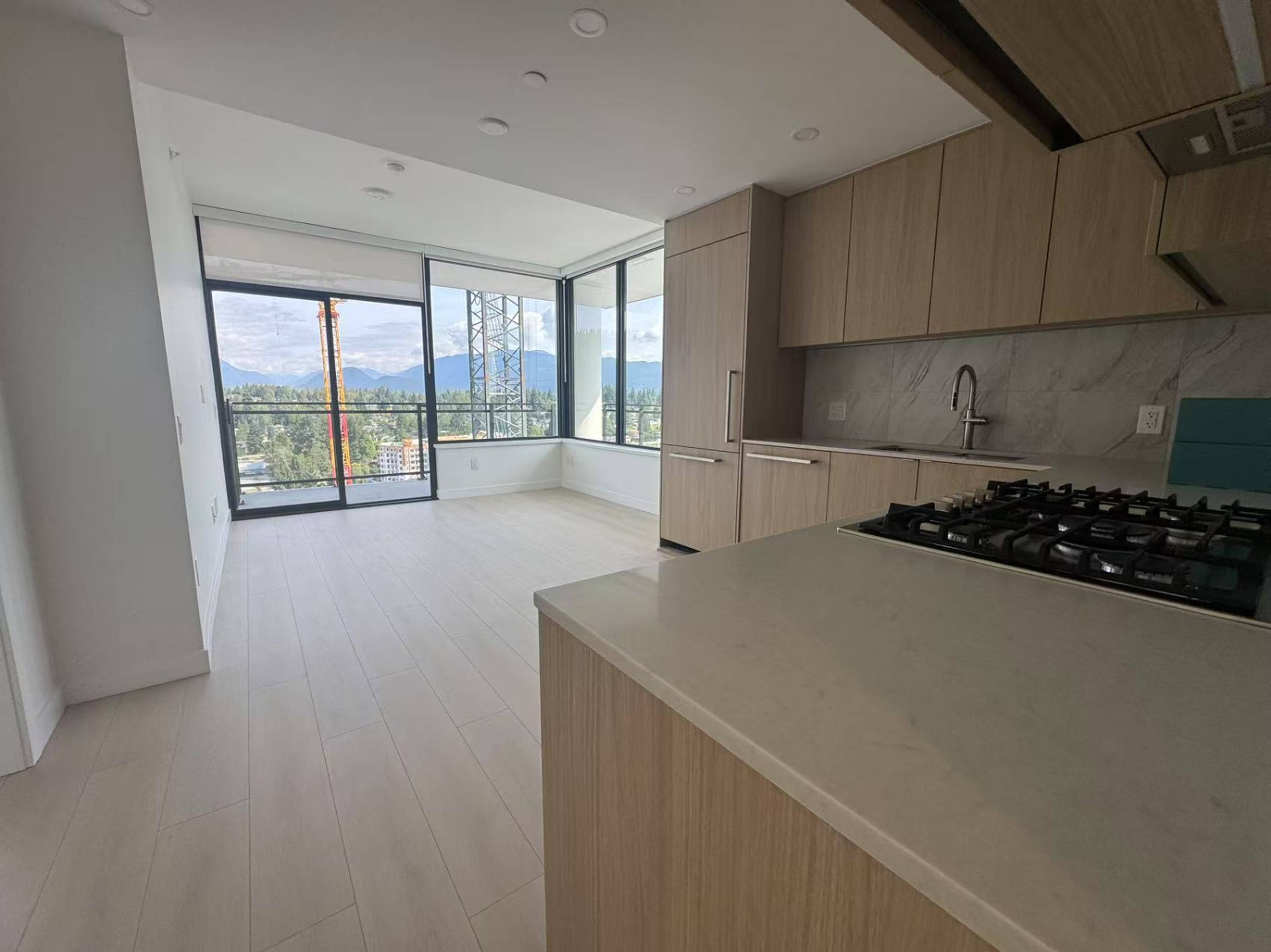 2 ch.  · 2 s. de bains for rent $2,700 / mois