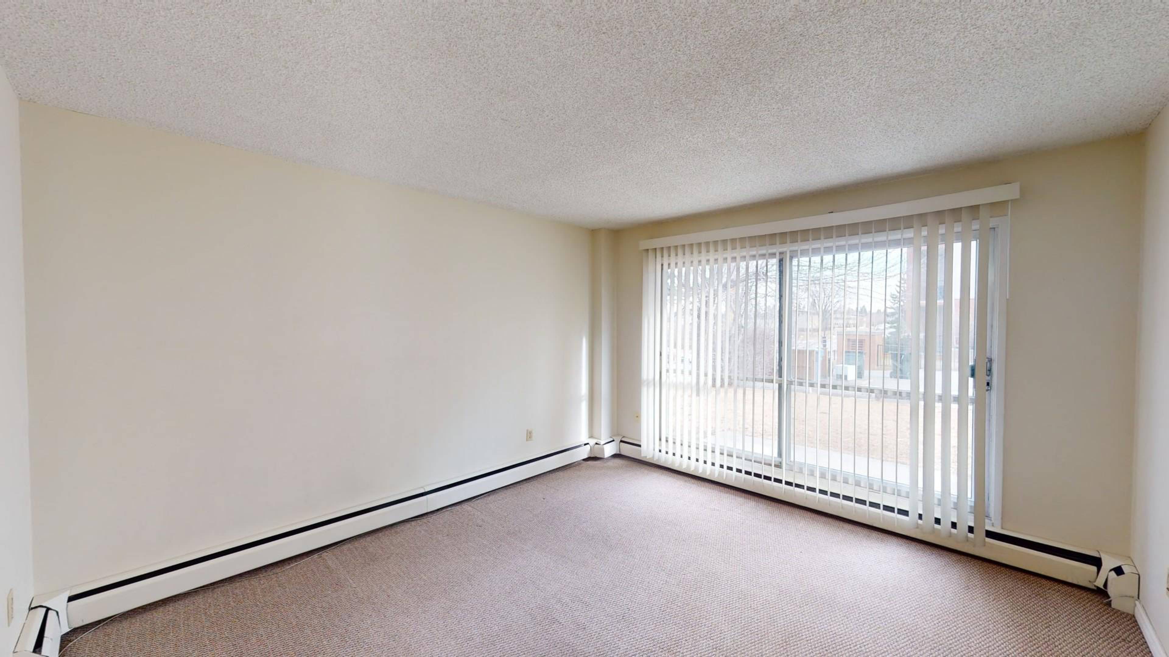 1 室  · 1 卫 for rent $1,250 / 月