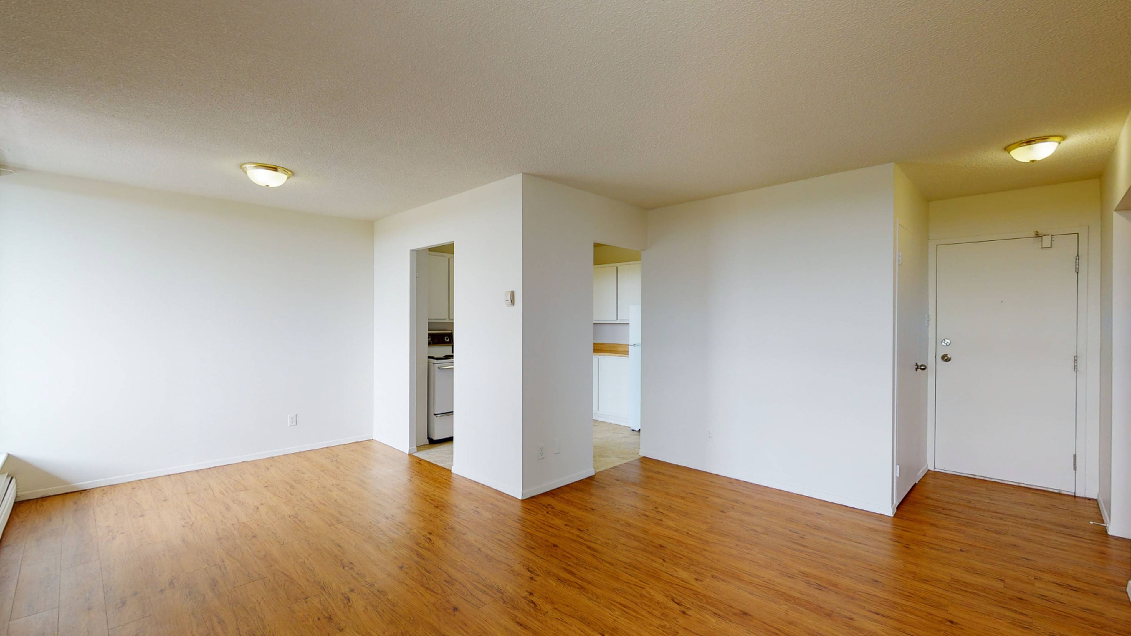 1 ch.  · 1 s. de bains for rent $1,699 / mois