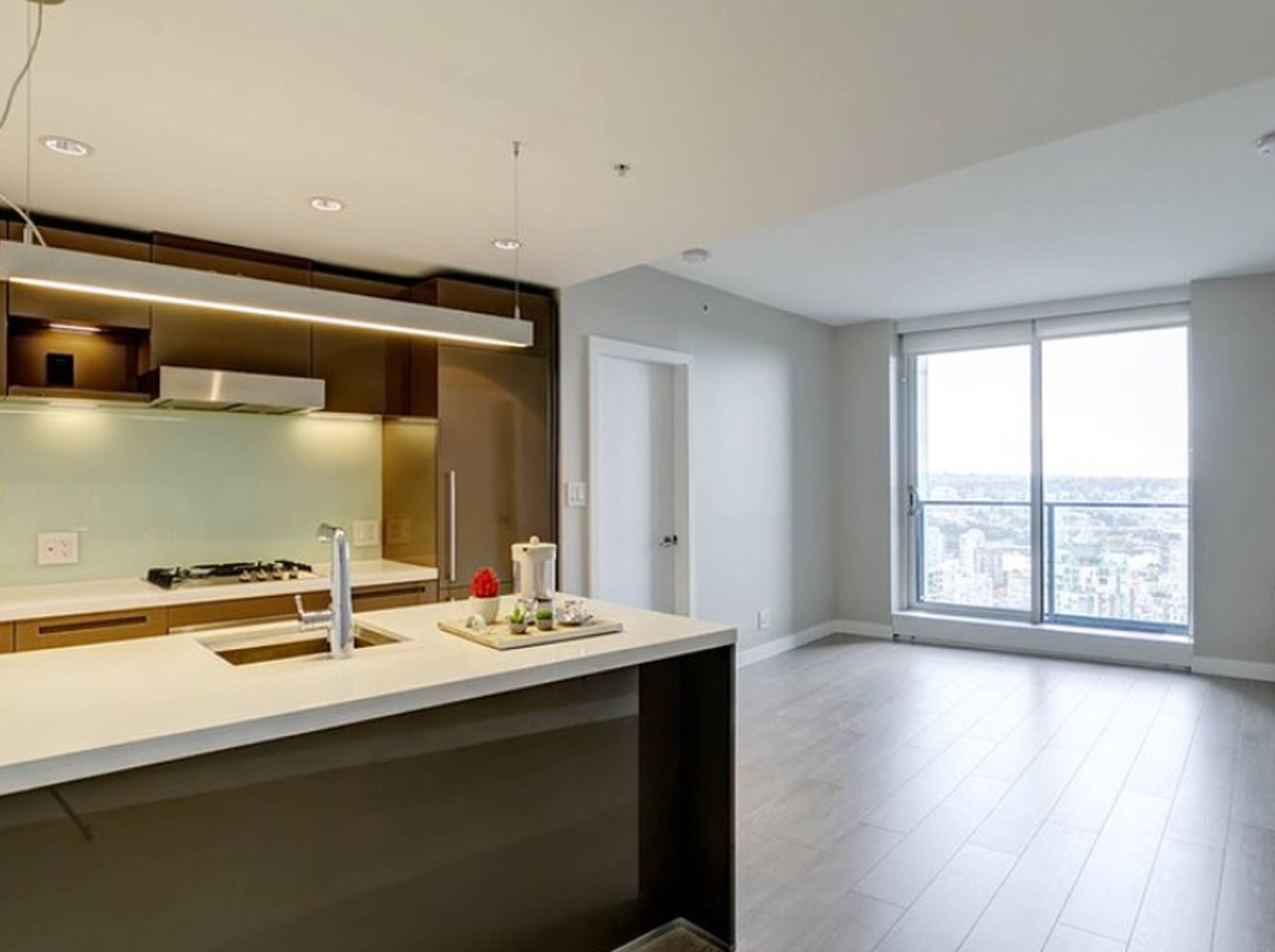 Room for rent $4,000 / month