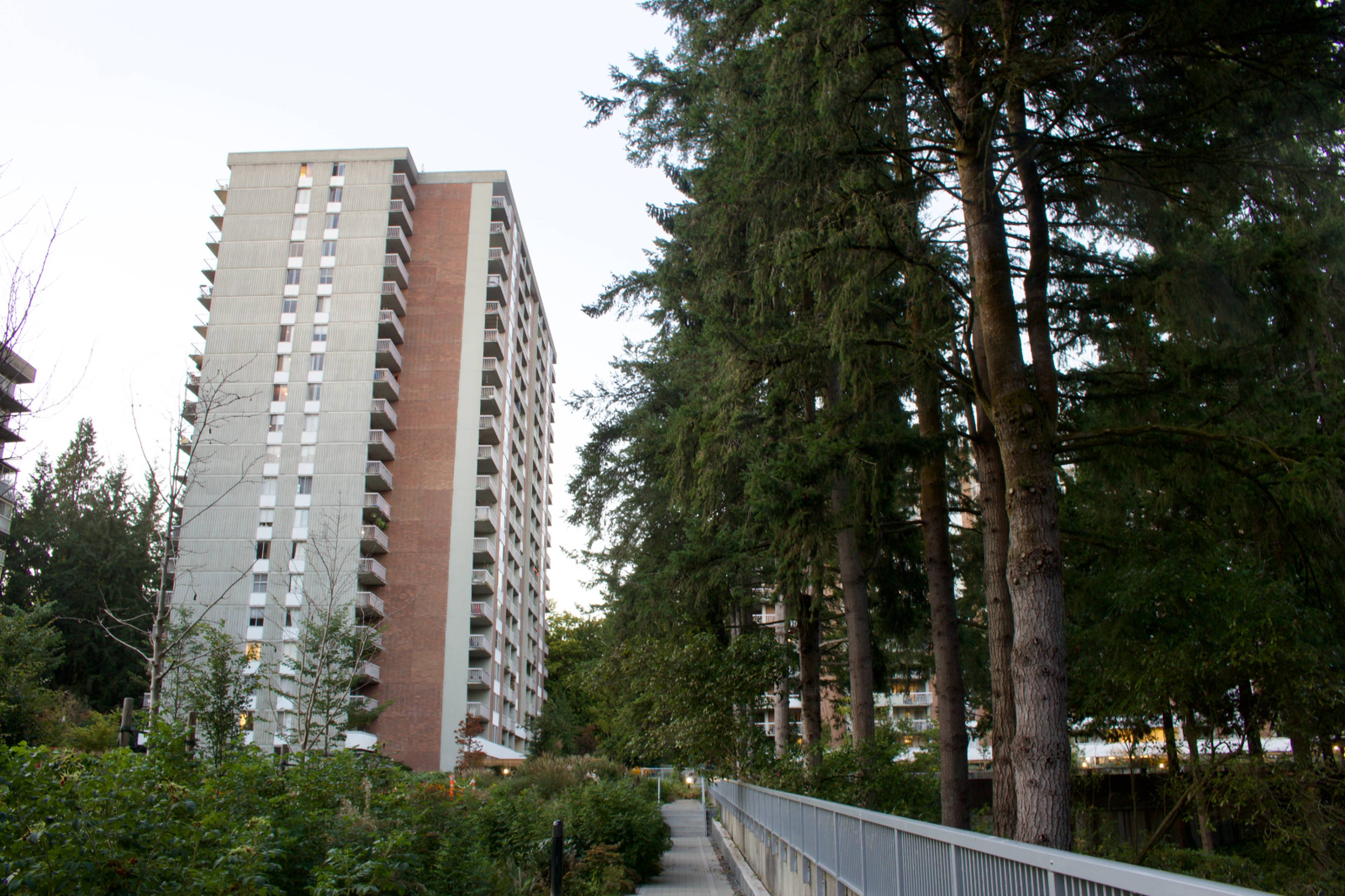 1 ch.  · 1 s. de bains for rent $2,250 / mois