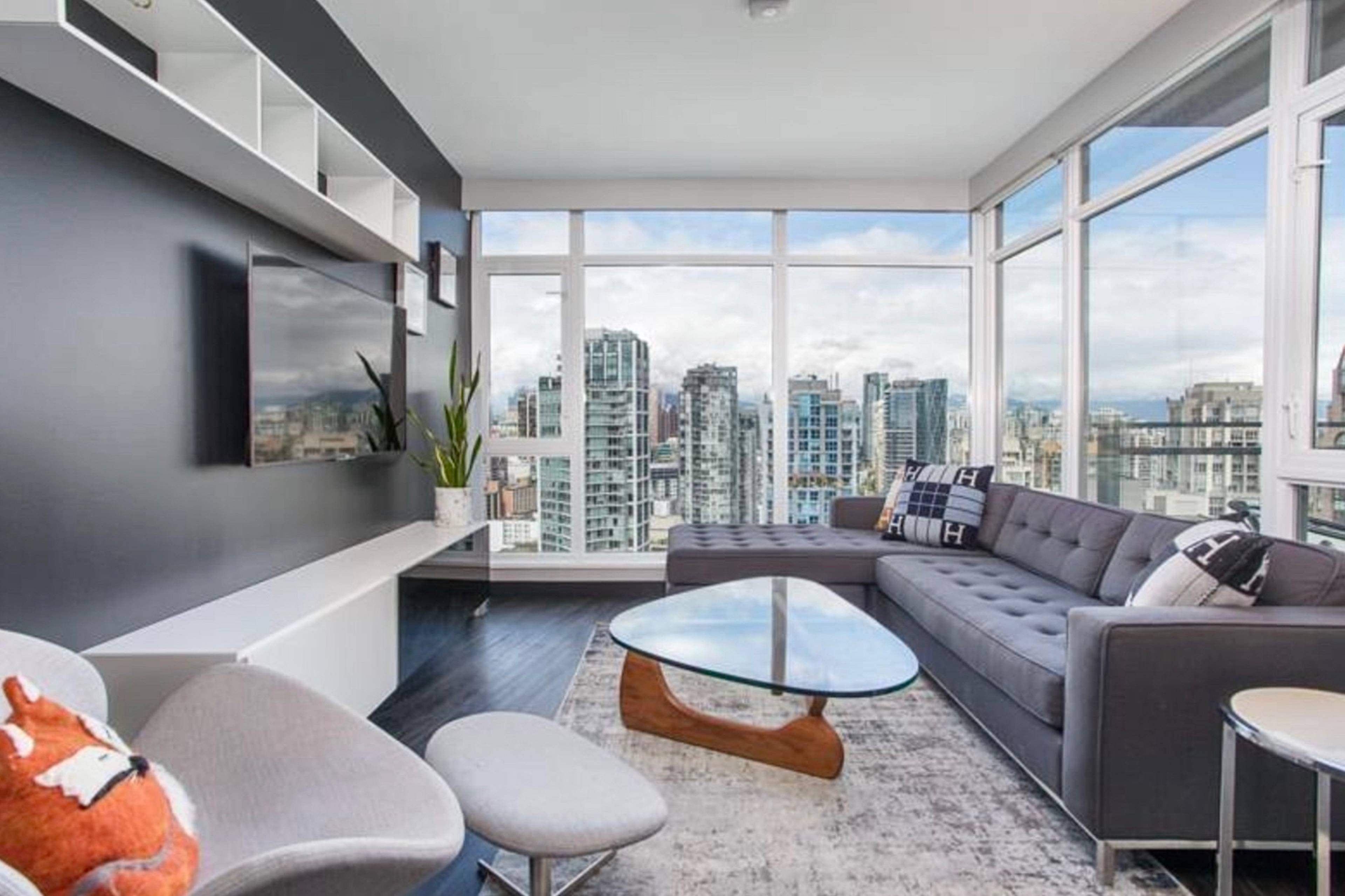 1 室  · 1 卫 for rent $3,980 / 月