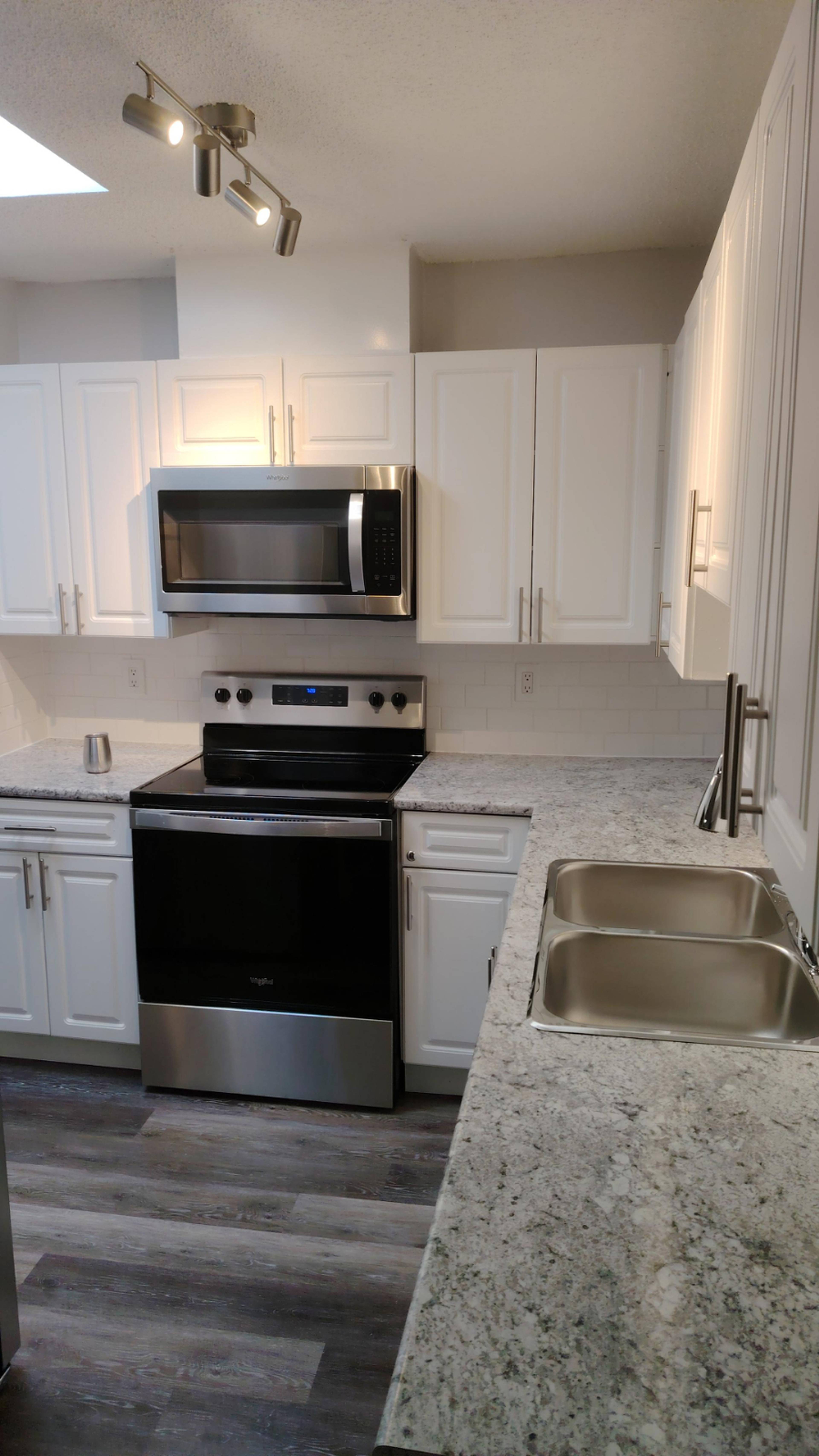 2 Bed  · 1 Bath for rent $2,100 / month