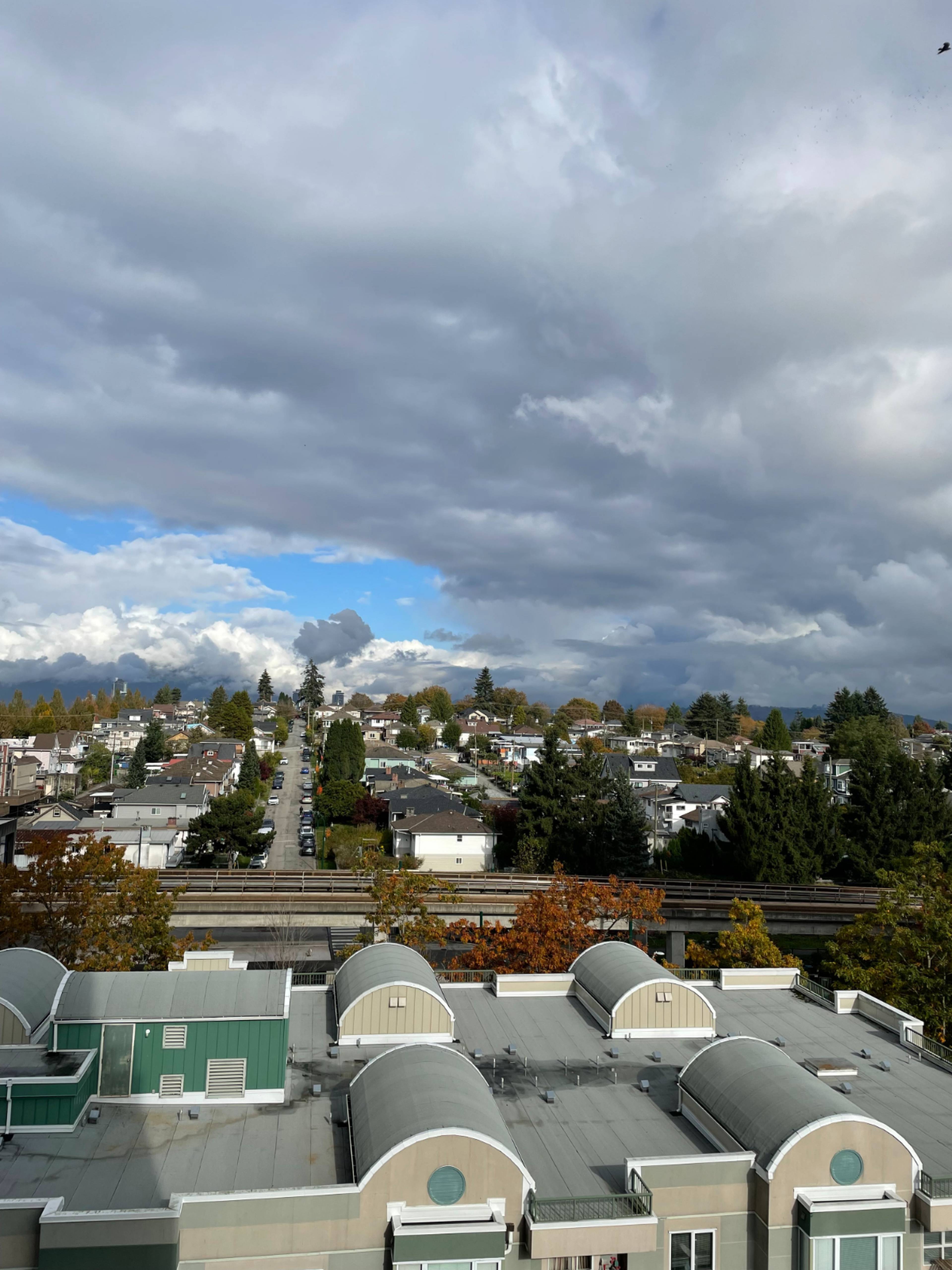2 ch.  · 1 s. de bains for rent $2,675 / mois