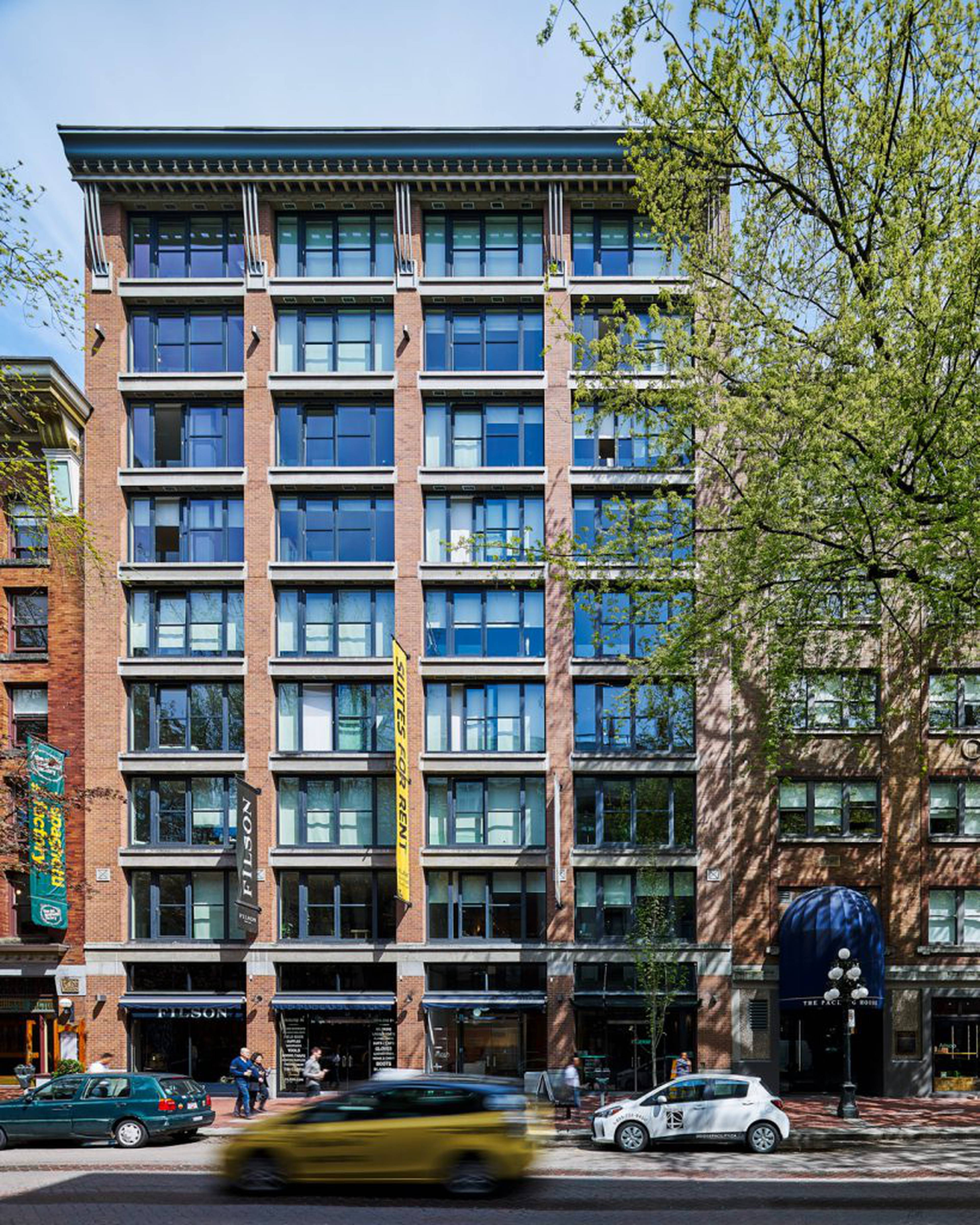 2 Bed  · 2 Bath for rent $5,300 / month