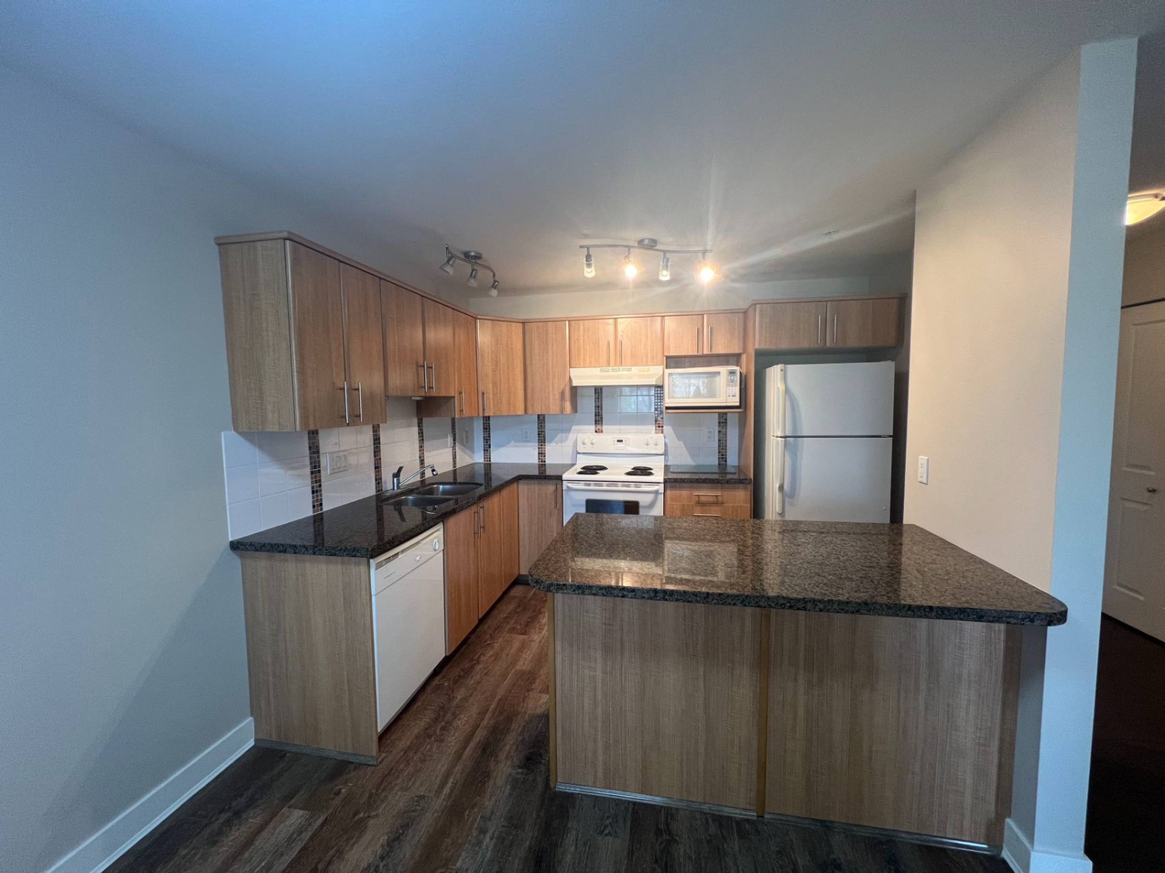 2 Bed  · 1 Bath for rent $1,750 / month