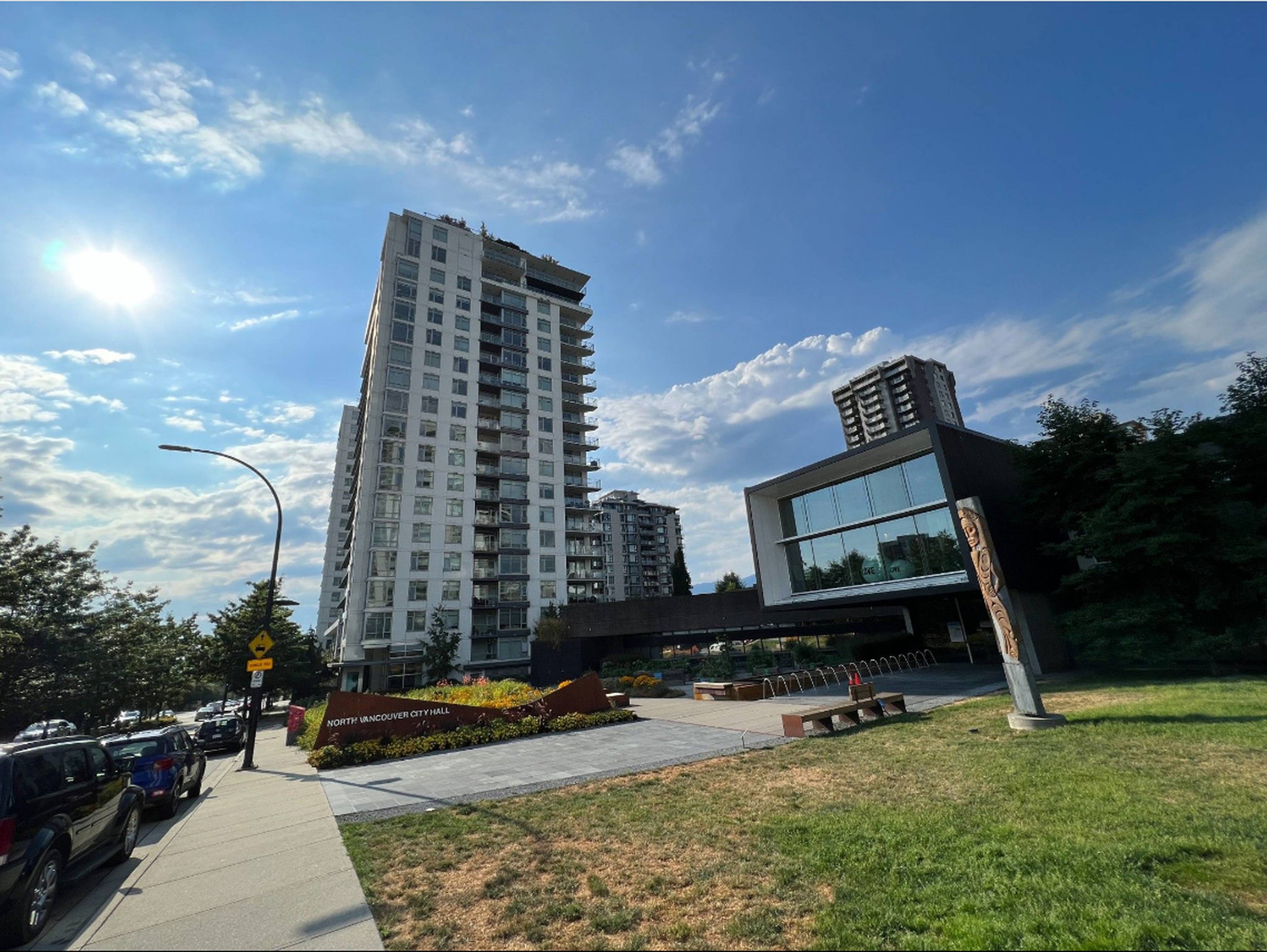 2 ch.  · 2 s. de bains for rent $3,695 / mois