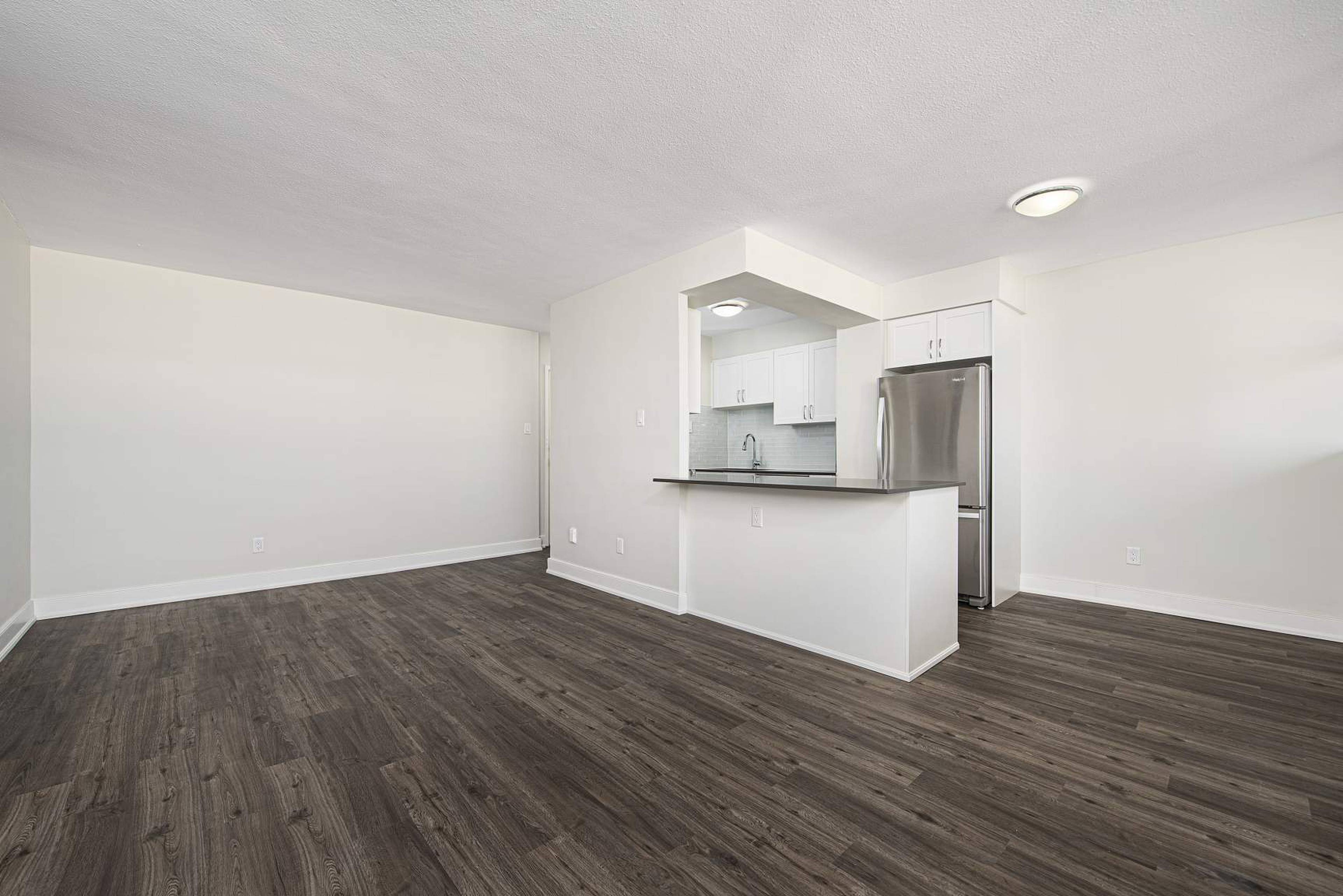 2 ch.  · 1 s. de bains for rent $2,149+ / mois