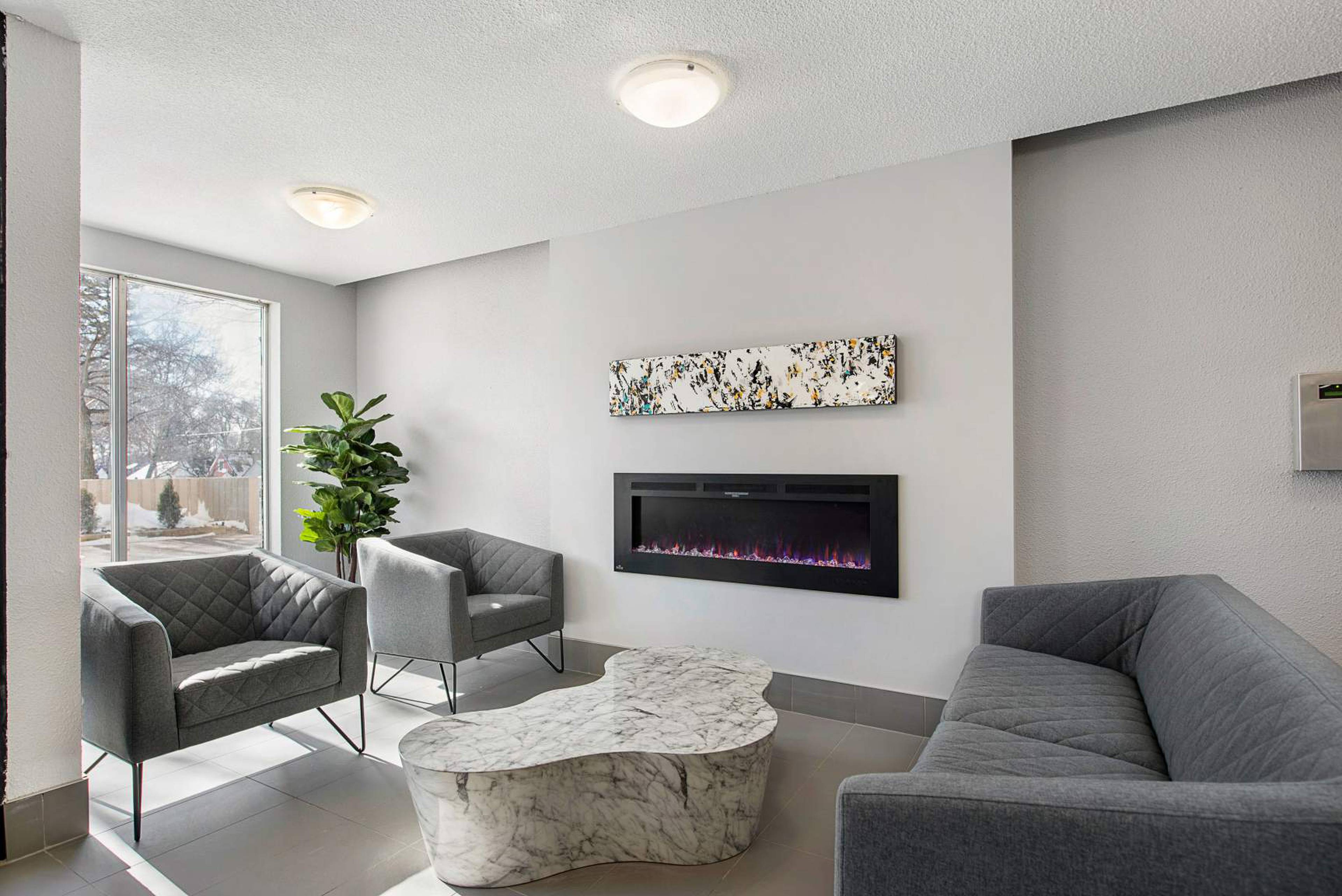 2 室  · 1 卫 for rent $2,485 / 月