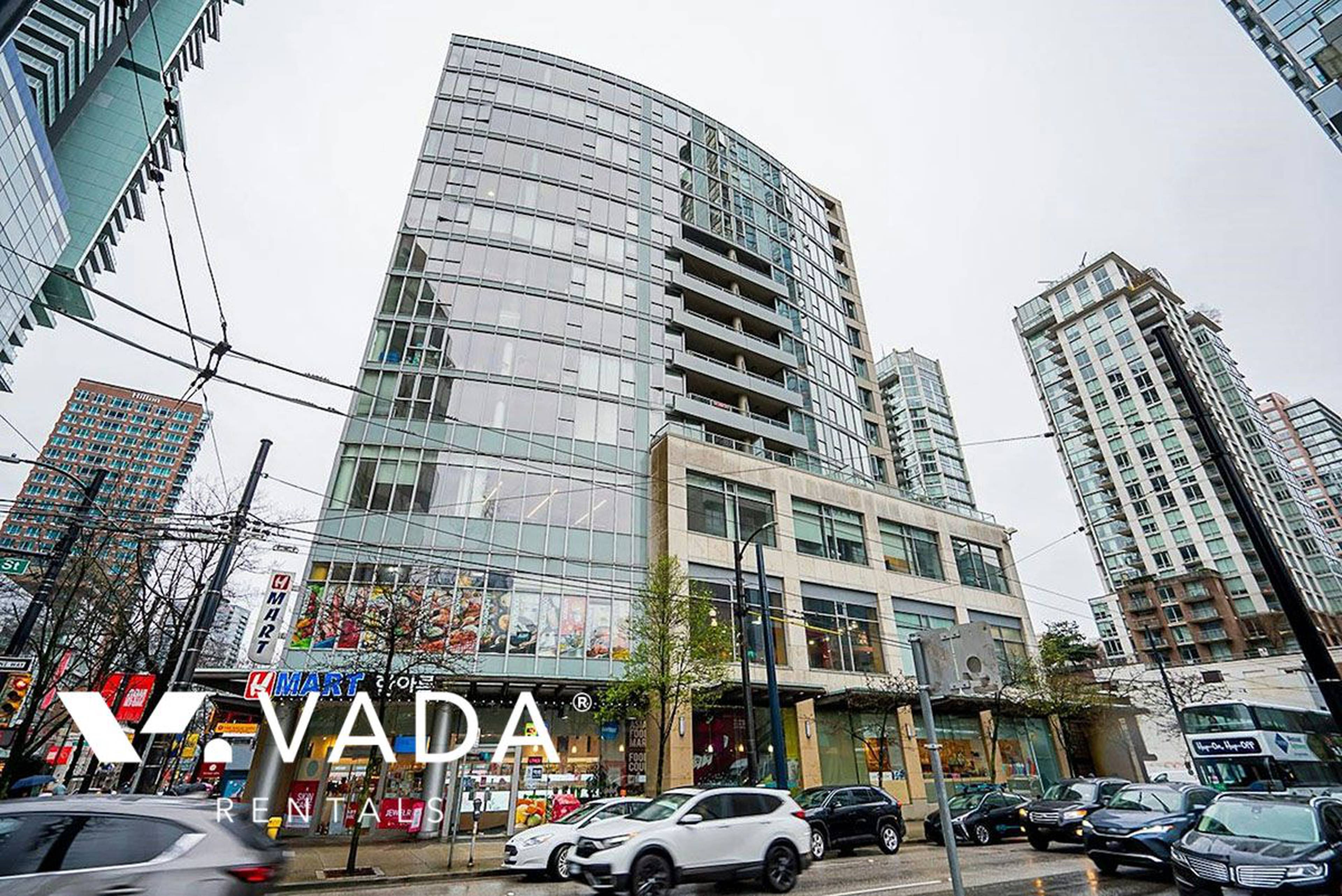 1 ch.  · 1 s. de bains for rent $2,395 / mois