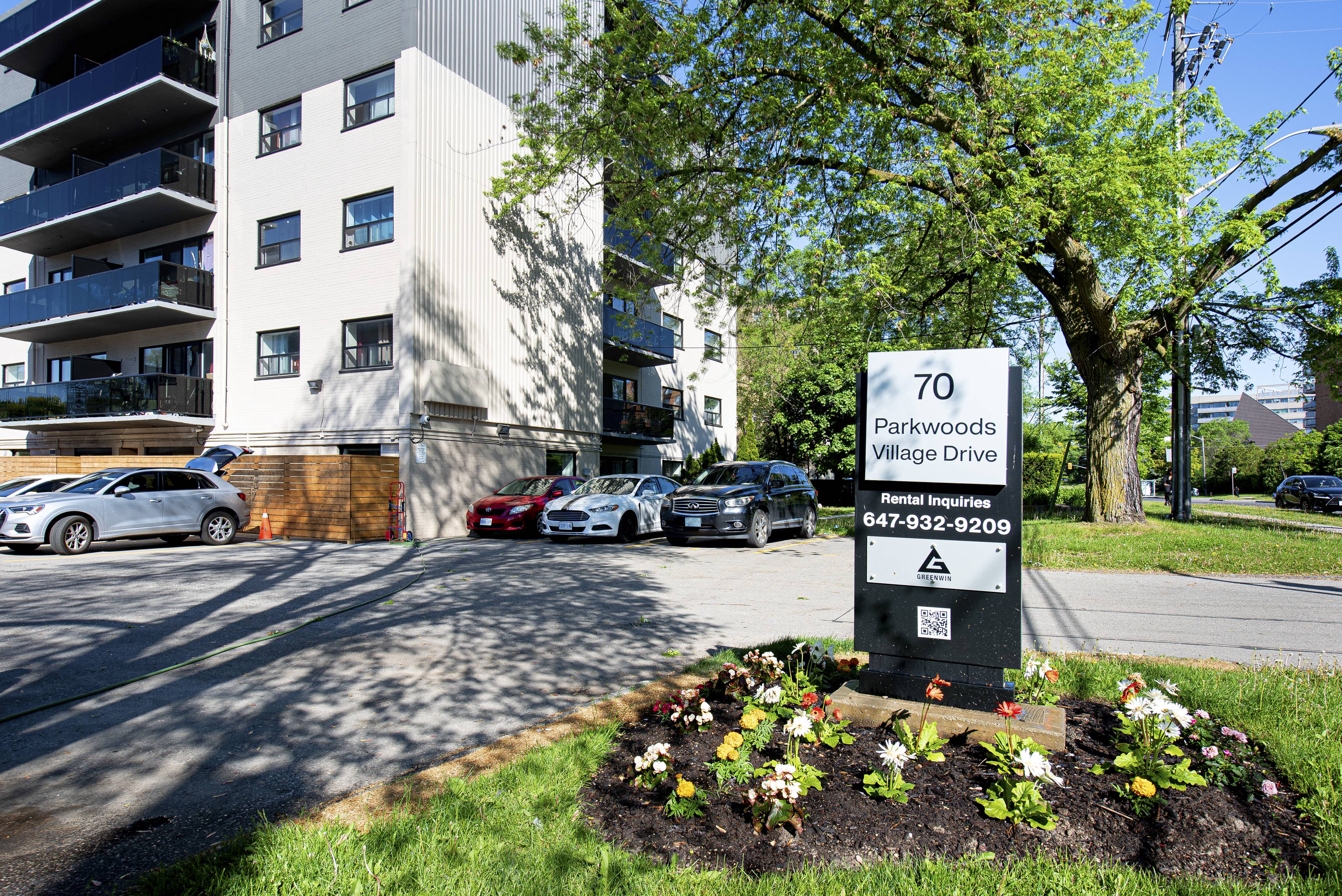 2 室  · 1 卫 for rent $2,536+ / 月