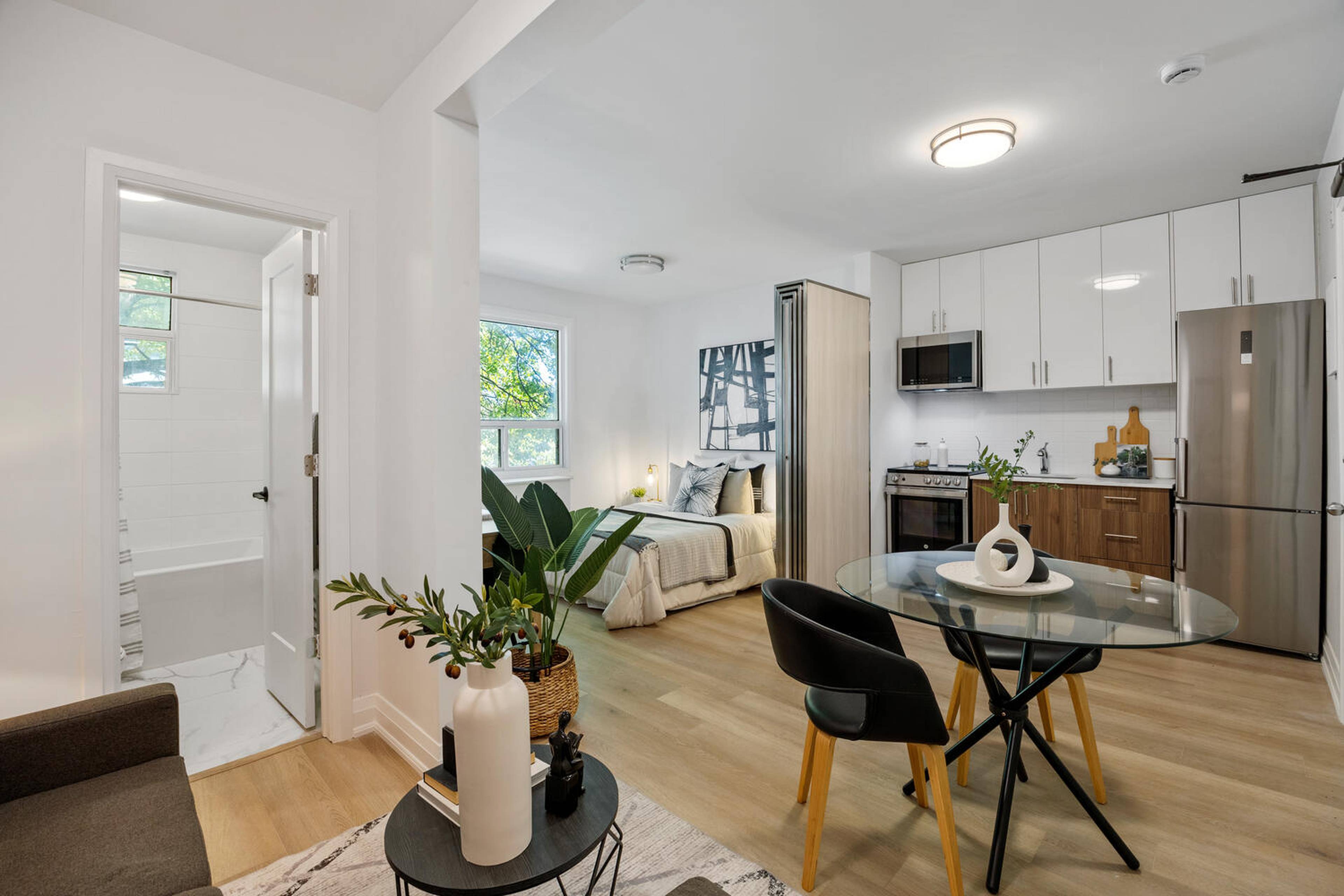 1 室  · 1 卫 for rent $1,595 / 月