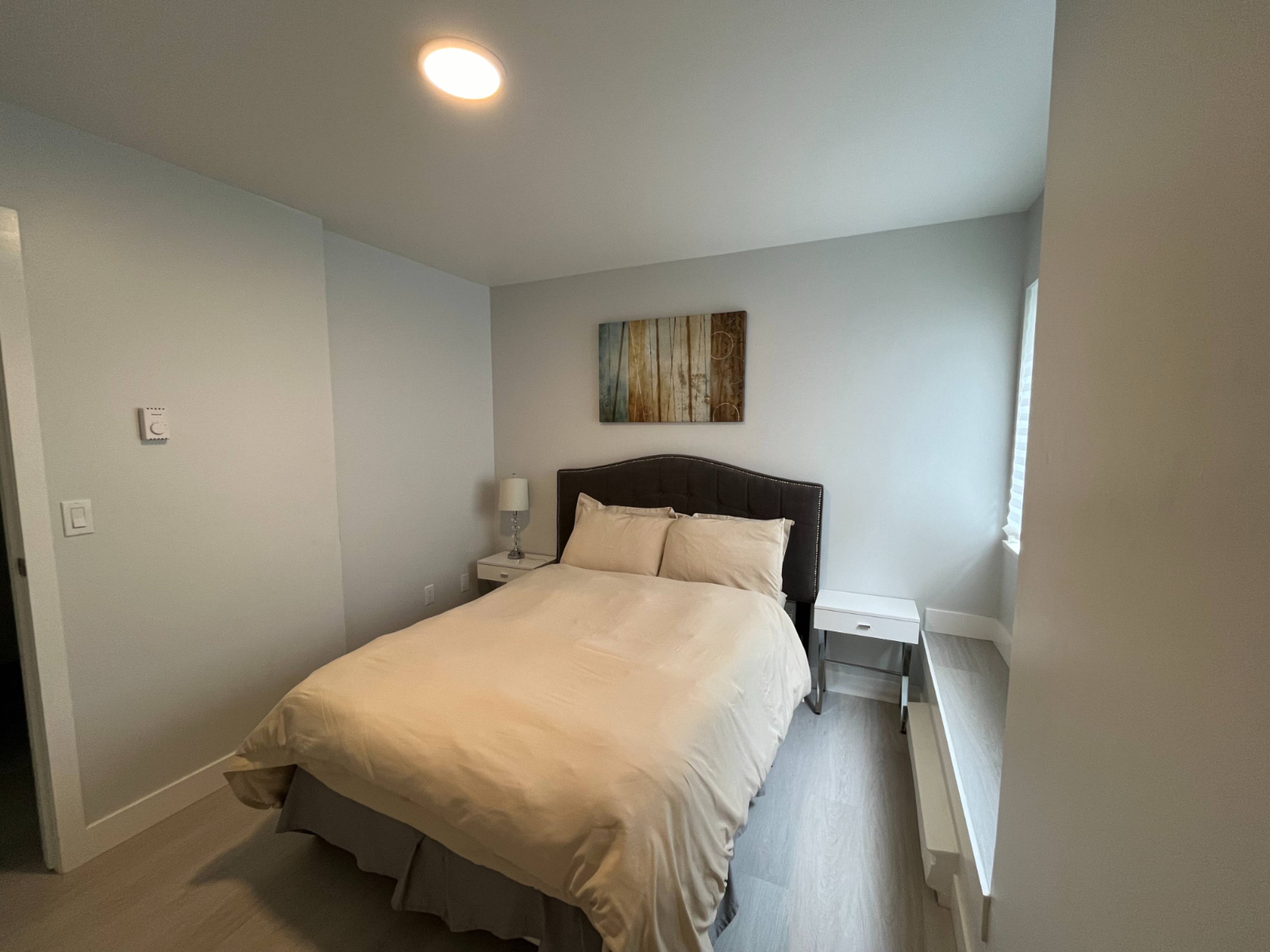 Chambre for rent $1,670 / mois