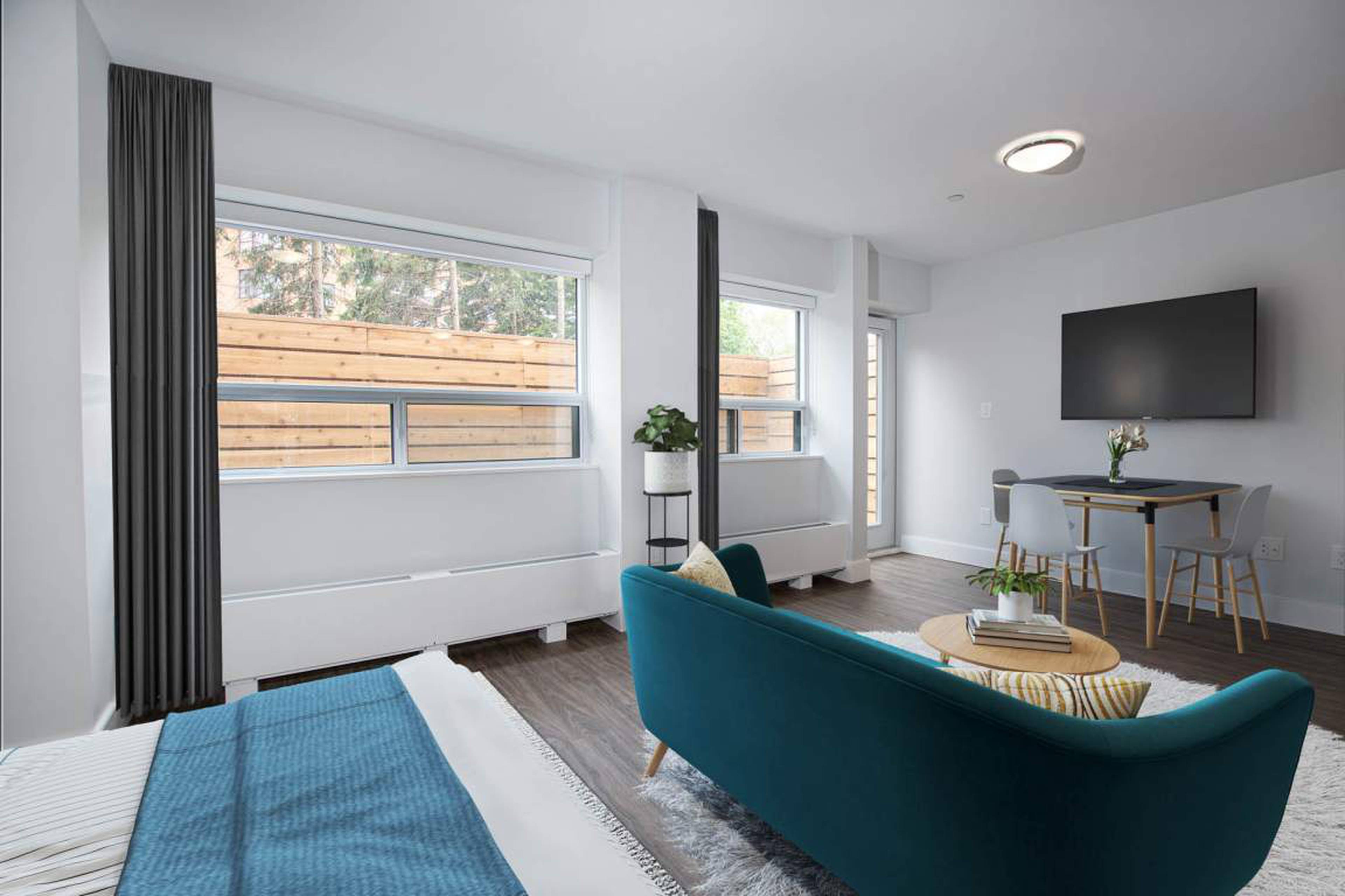 2 ch.  · 1 s. de bains for rent $2,149+ / mois